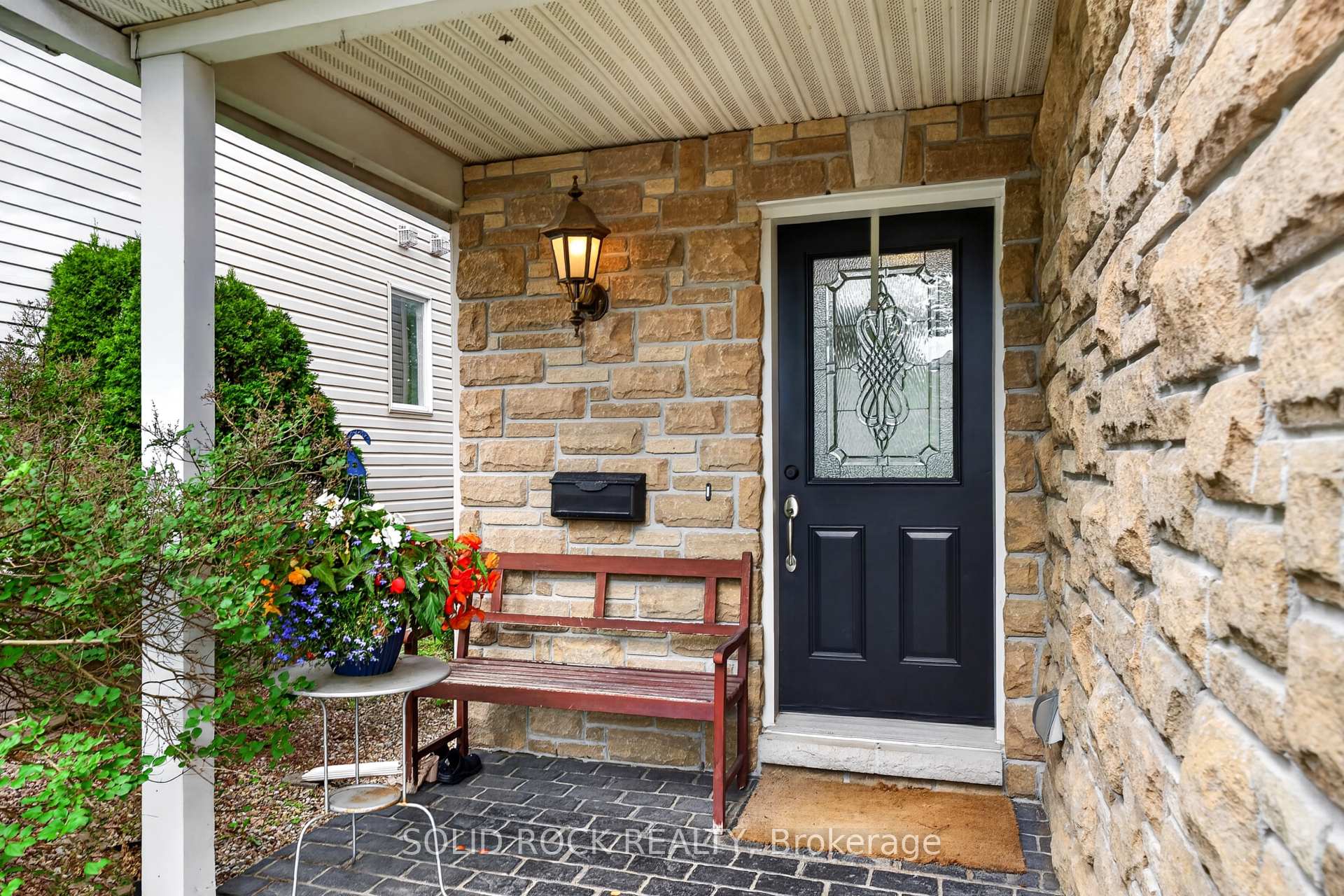 Photo 4 of 191 Yoho Drive, Ottawa, Kanata - Bridlewood — HOMEH