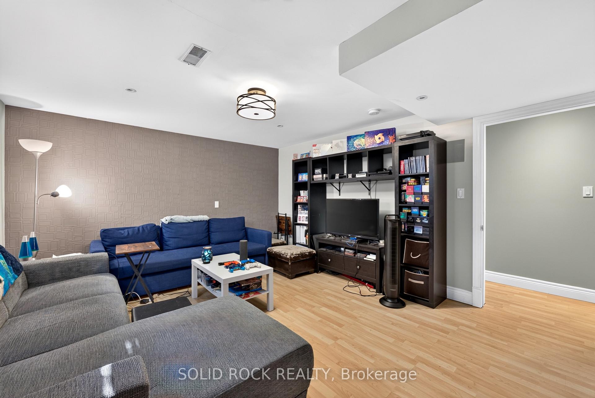 Photo 37 of 191 Yoho Drive, Ottawa, Kanata - Bridlewood — HOMEH