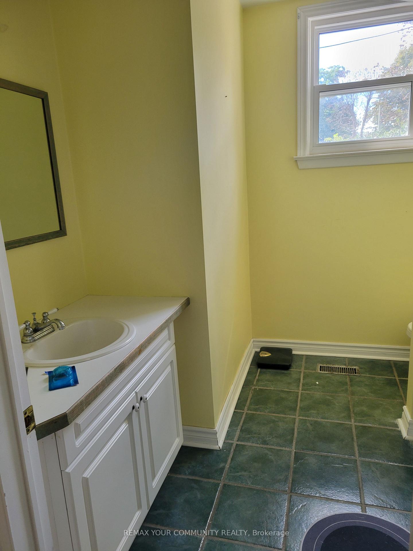 Photo 3 of Unit Main Floor, 12926 Highway 27, King, Nobleton — HOMEH
