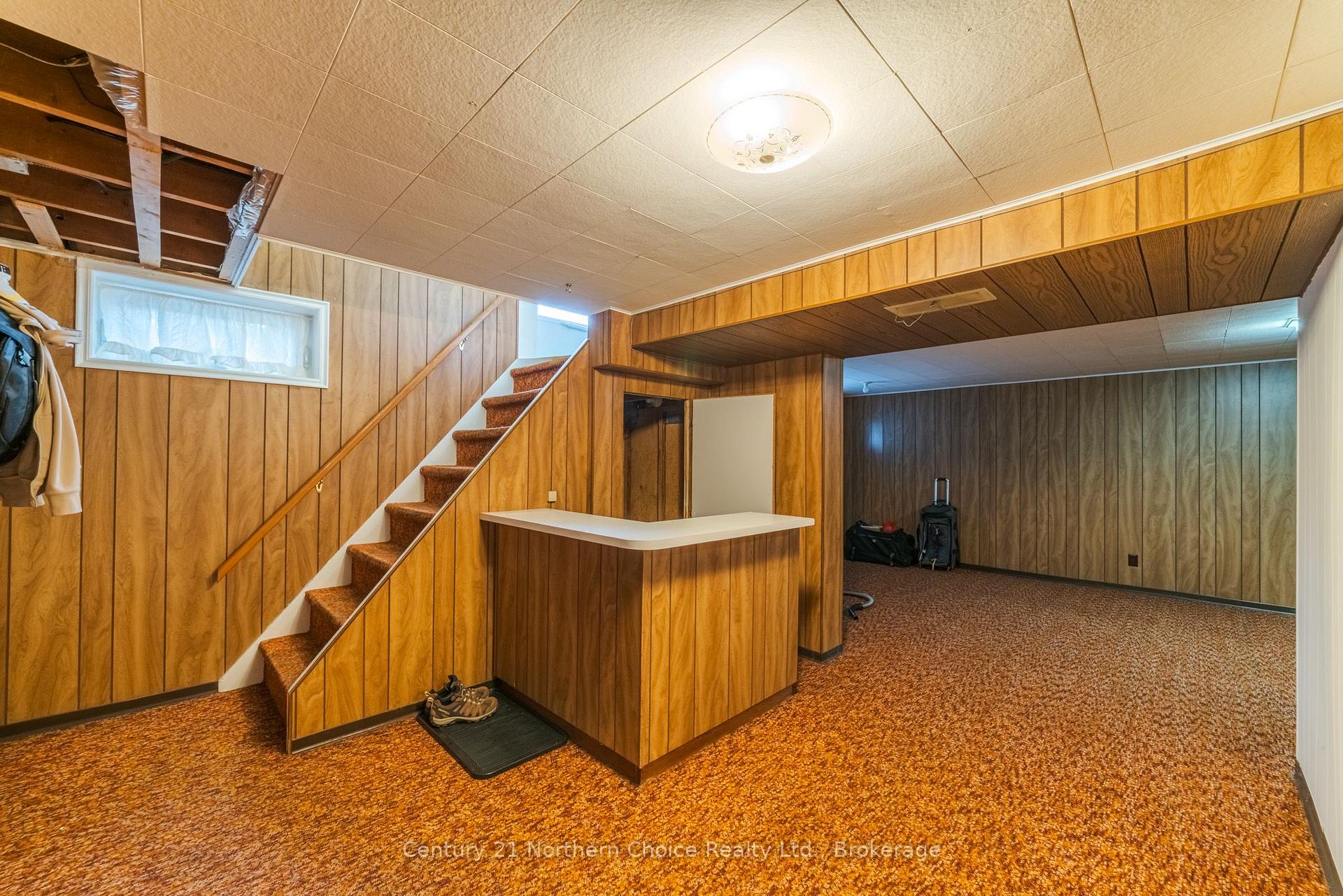 Photo 22 of 811 Fourth Street N, Kenora, North End — HOMEH