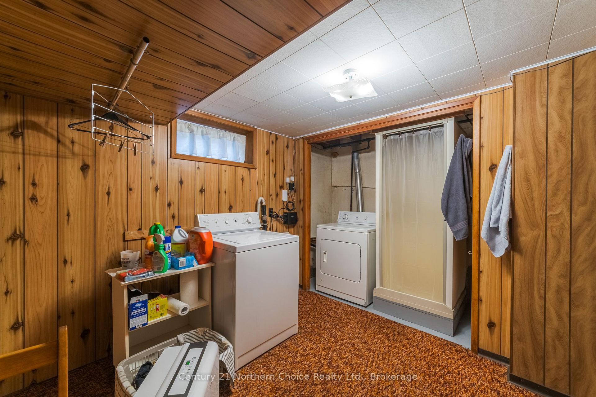 Photo 24 of 811 Fourth Street N, Kenora, North End — HOMEH