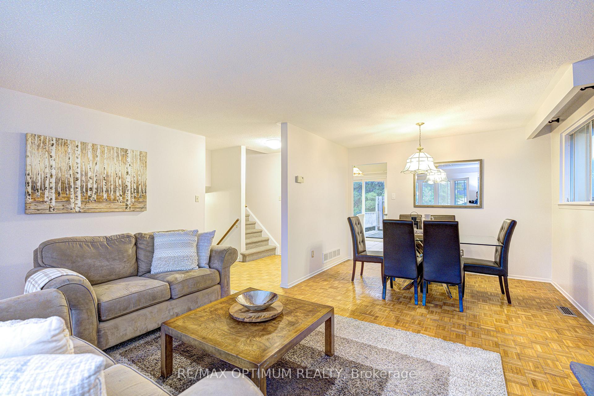 Photo 8 of 50 Gondola Crescent, Brampton, Northgate — HOMEH