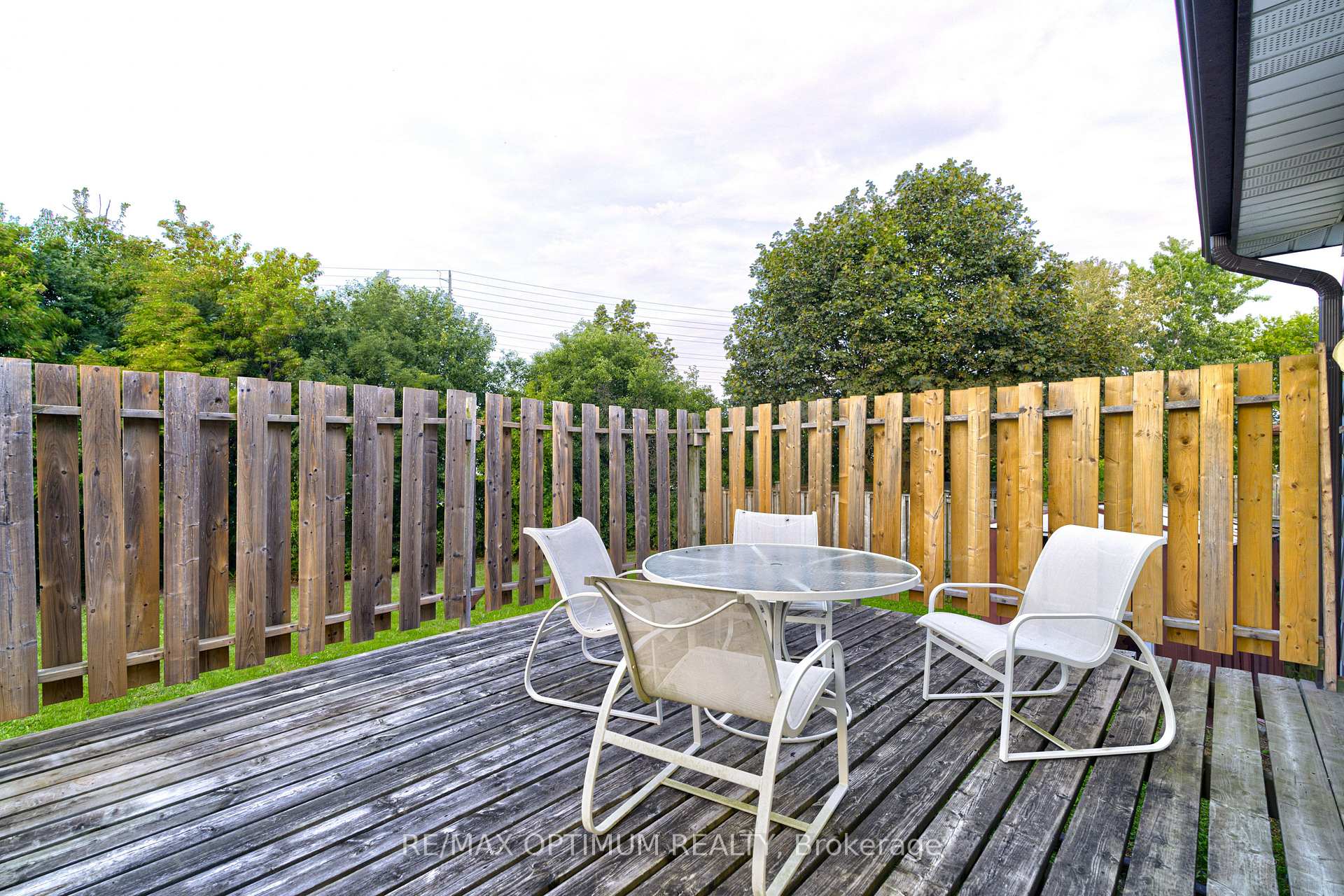 Photo 34 of 50 Gondola Crescent, Brampton, Northgate — HOMEH
