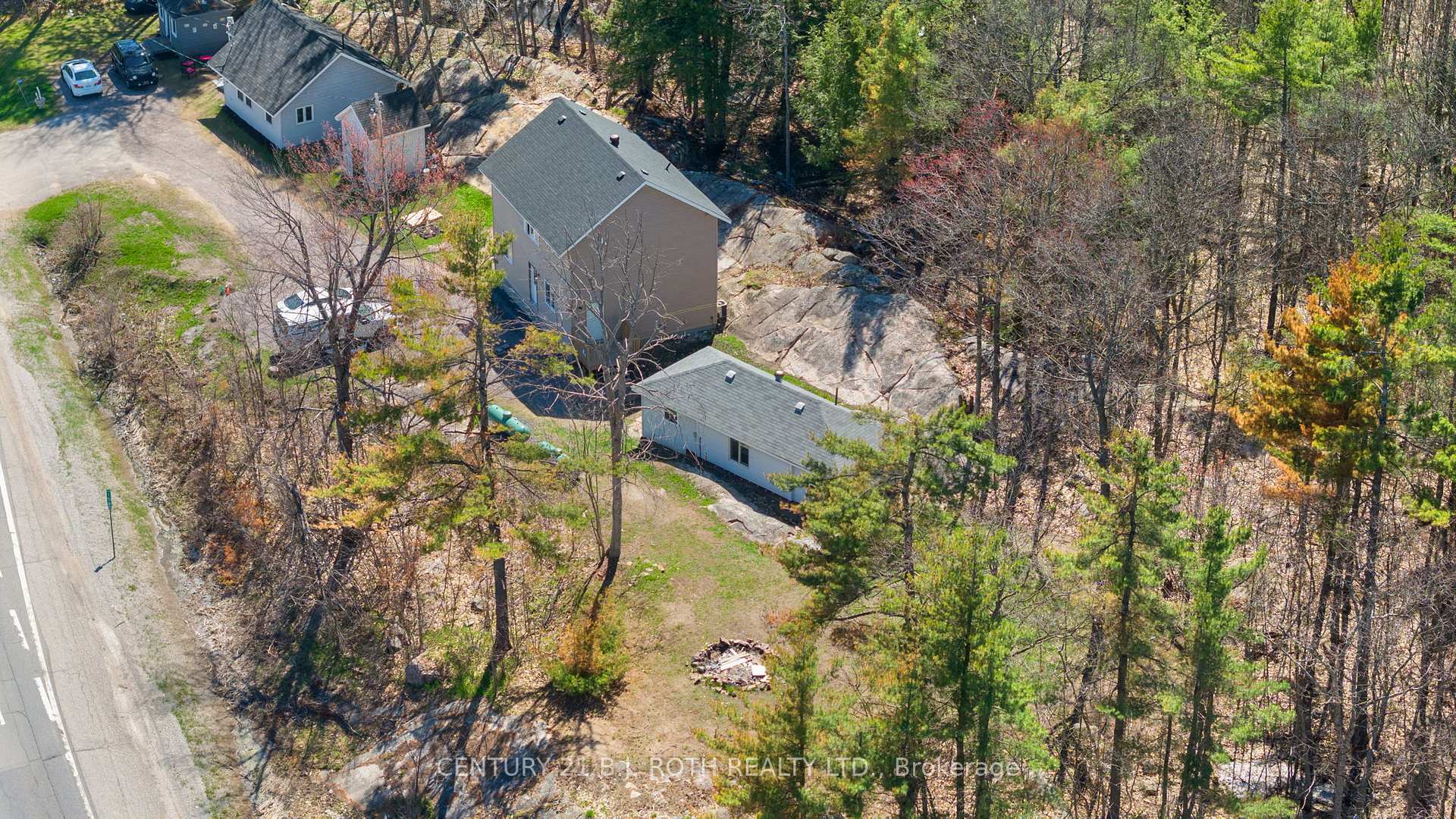 Photo 2 of 1411 11 Highway S, Gravenhurst, Morrison — HOMEH