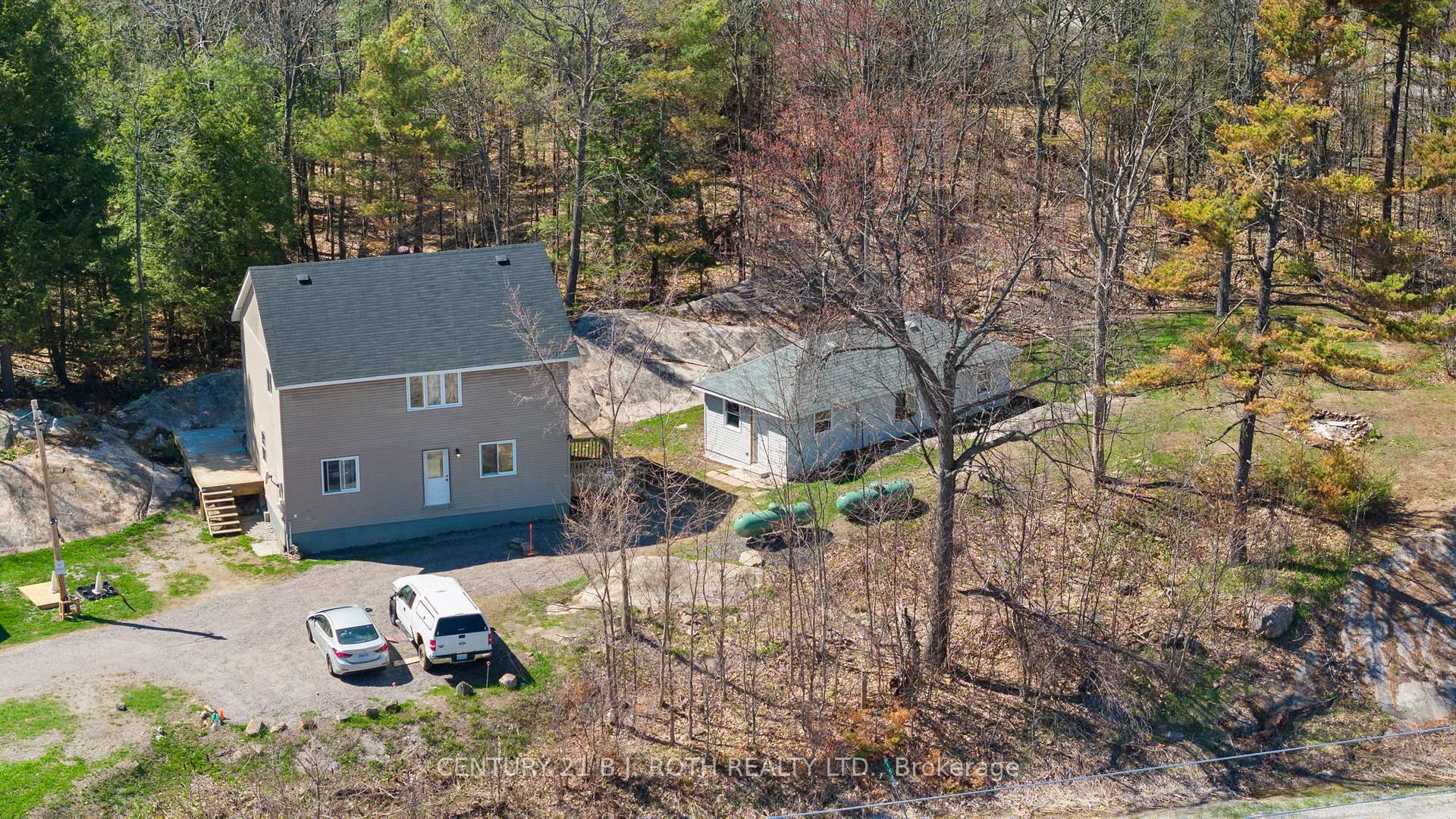 Photo 3 of 1411 11 Highway S, Gravenhurst, Morrison — HOMEH