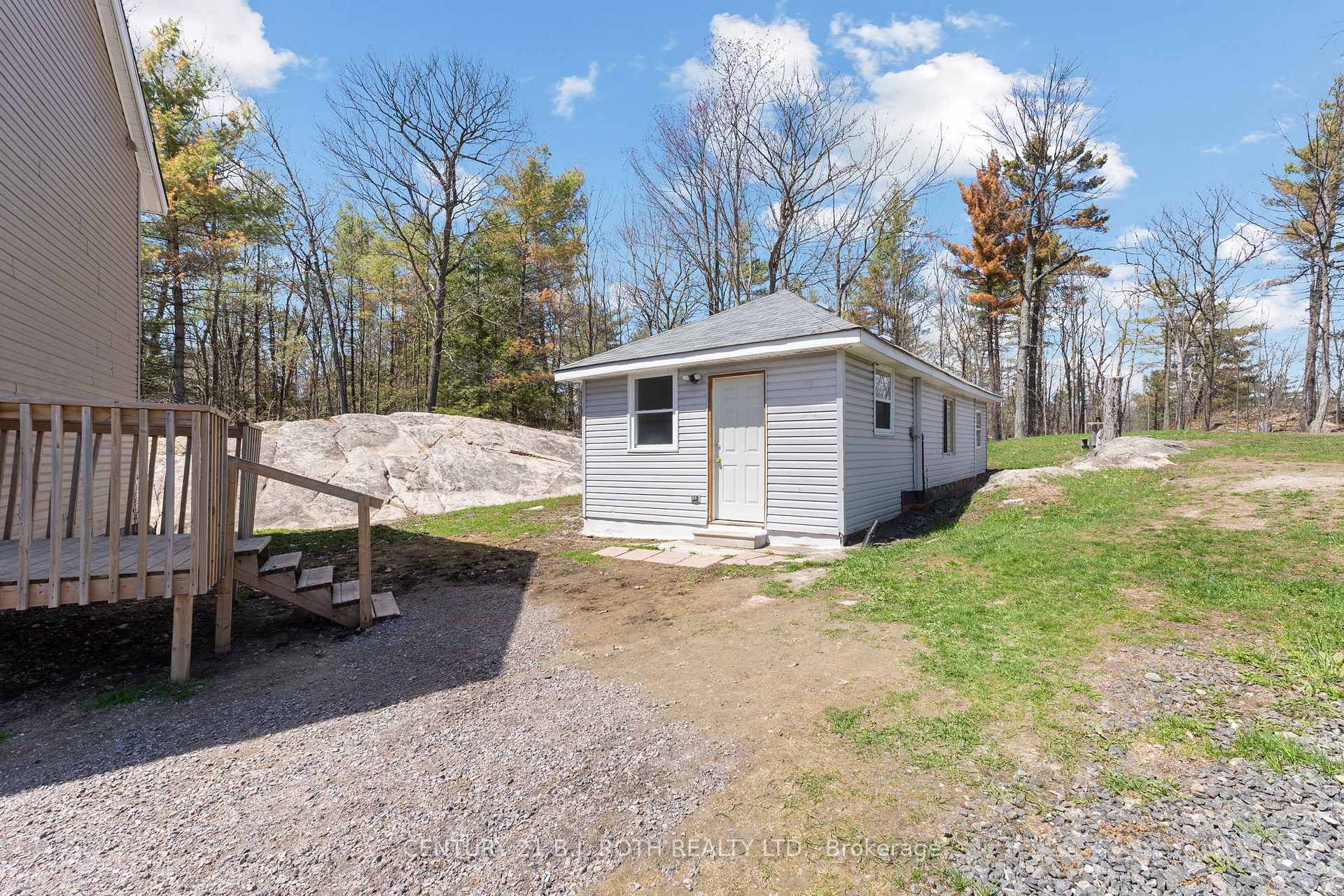 Photo 17 of 1411 11 Highway S, Gravenhurst, Morrison — HOMEH