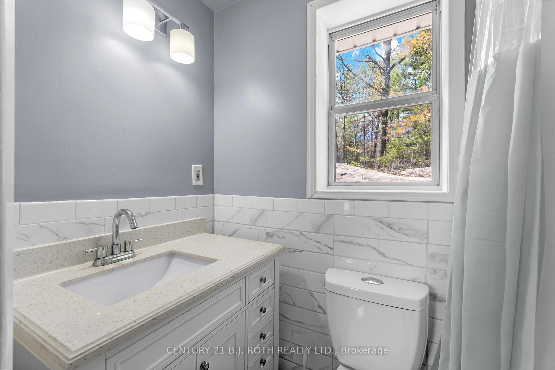 Photo 22 of 1411 11 Highway S, Gravenhurst, Morrison — HOMEH