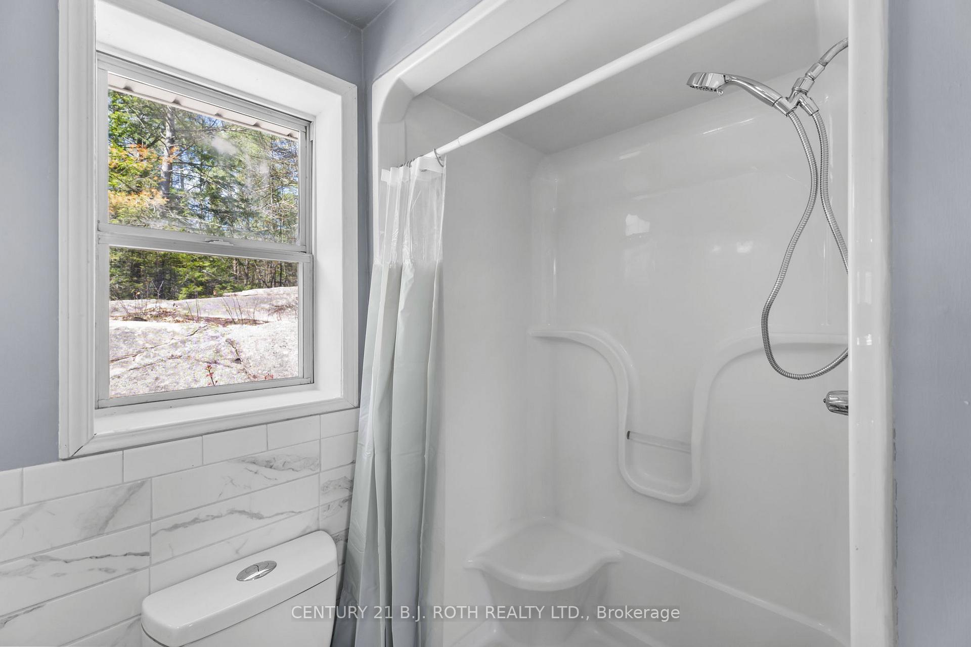 Photo 23 of 1411 11 Highway S, Gravenhurst, Morrison — HOMEH