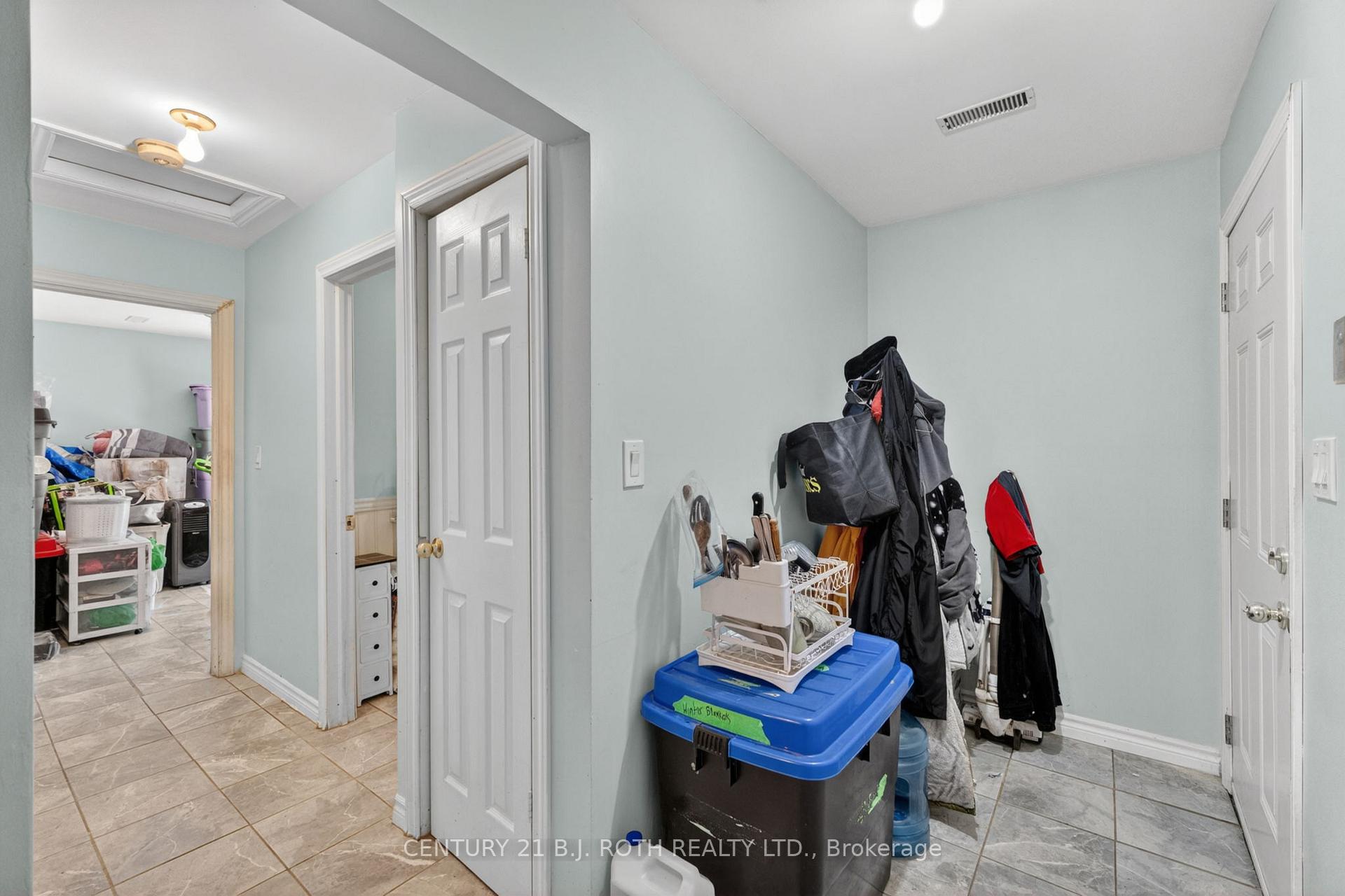 Photo 33 of 1411 11 Highway S, Gravenhurst, Morrison — HOMEH