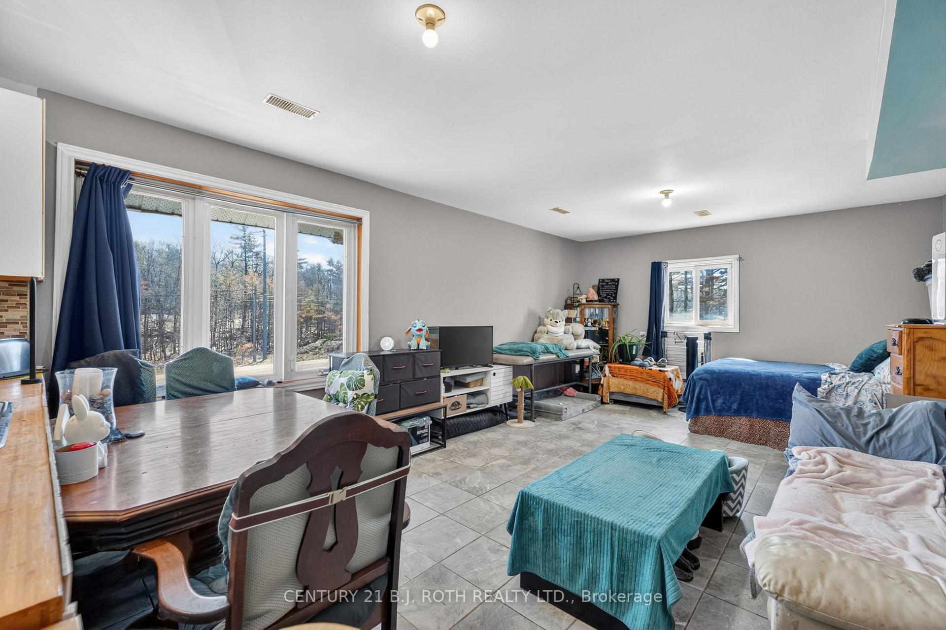 Photo 39 of 1411 11 Highway S, Gravenhurst, Morrison — HOMEH