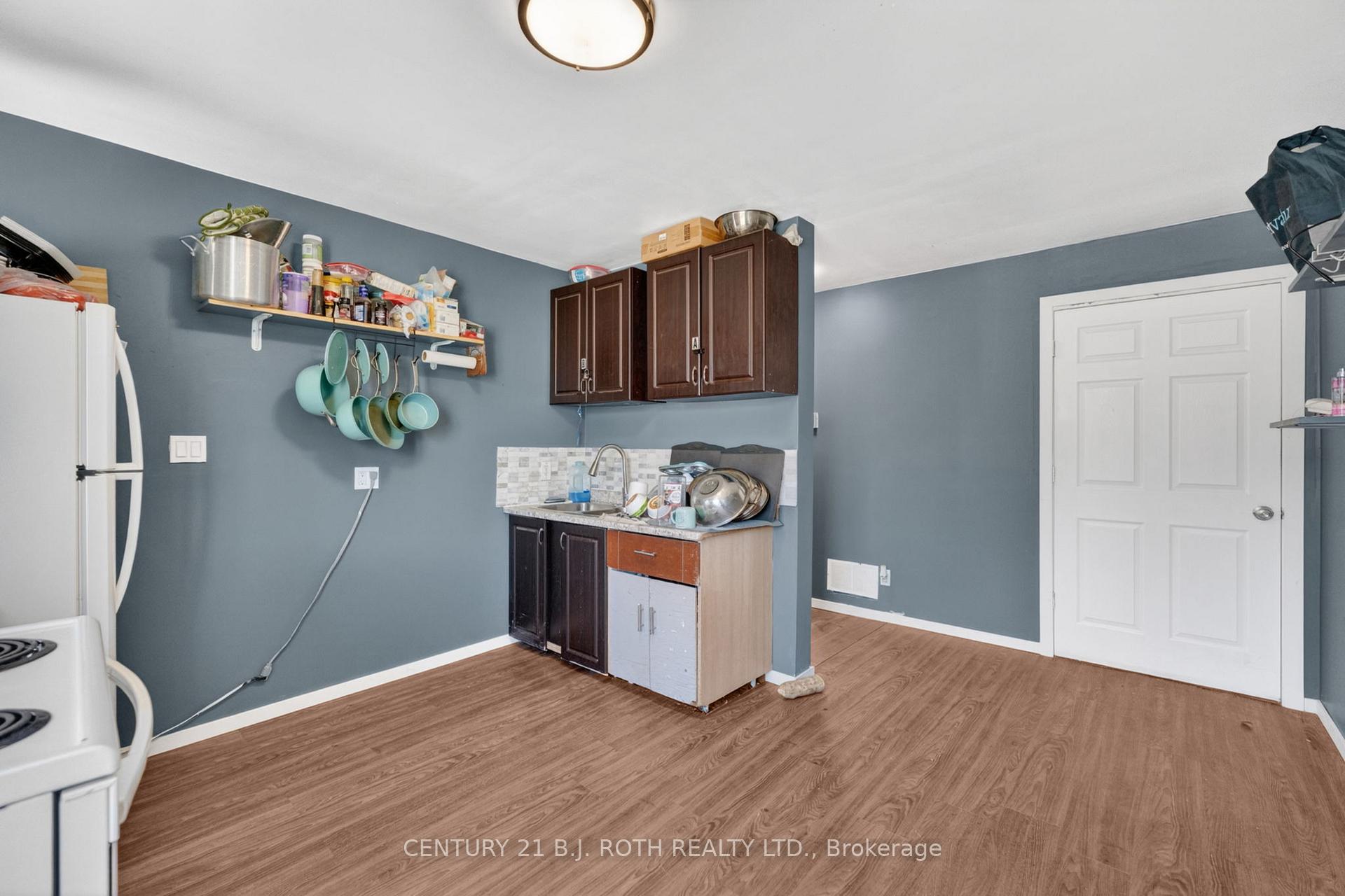 Photo 45 of 1411 11 Highway S, Gravenhurst, Morrison — HOMEH
