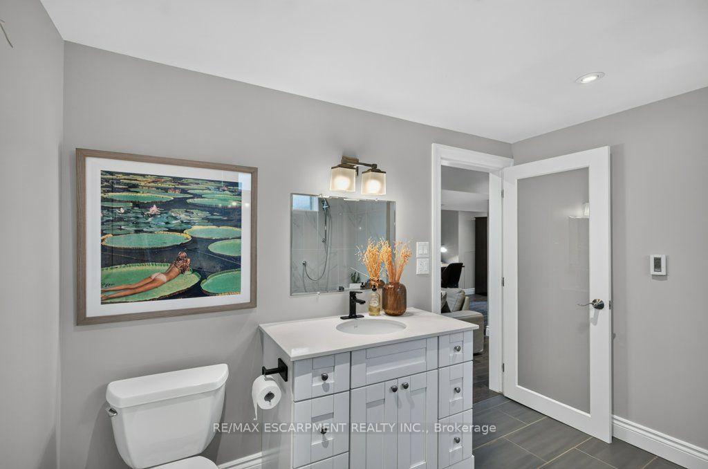 Photo 36 of 395 Lark Avenue, Burlington, LaSalle — HOMEH