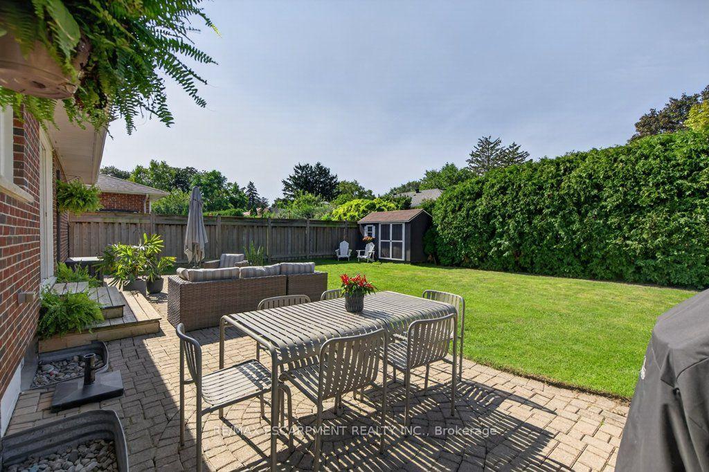 Photo 42 of 395 Lark Avenue, Burlington, LaSalle — HOMEH