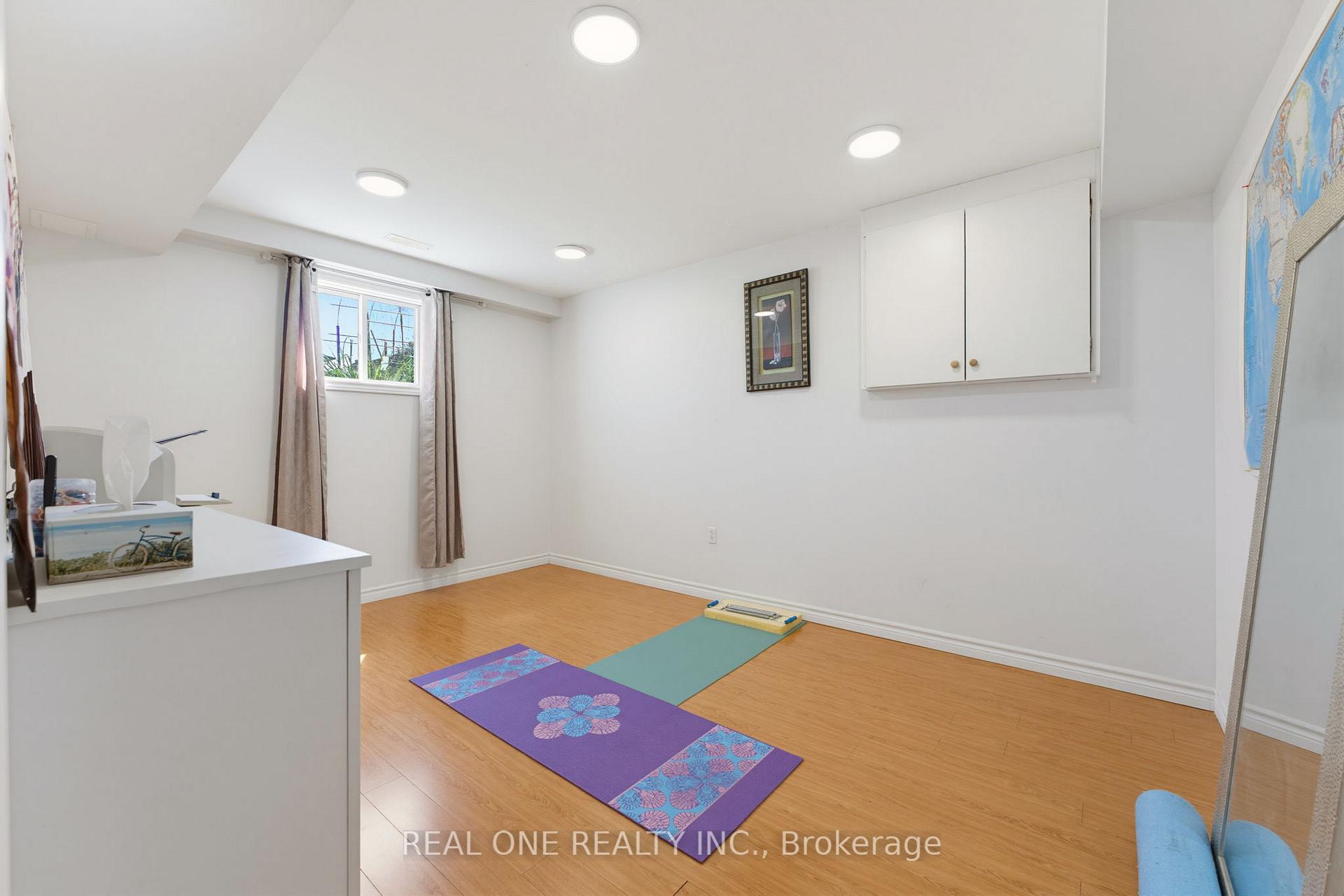 Photo 25 of 47 Trillium Way, Brantford, Fairview - Brantford — HOMEH