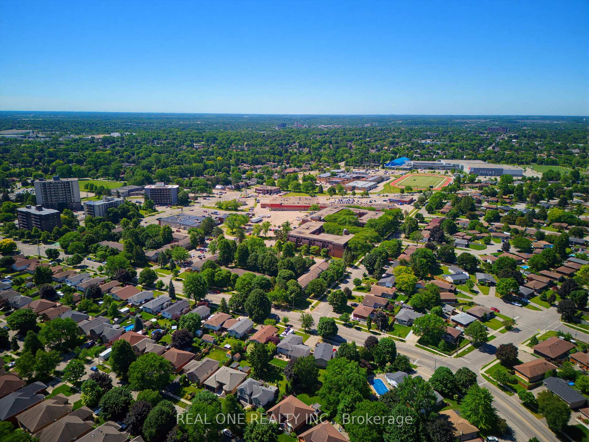 Photo 31 of 47 Trillium Way, Brantford, Fairview - Brantford — HOMEH