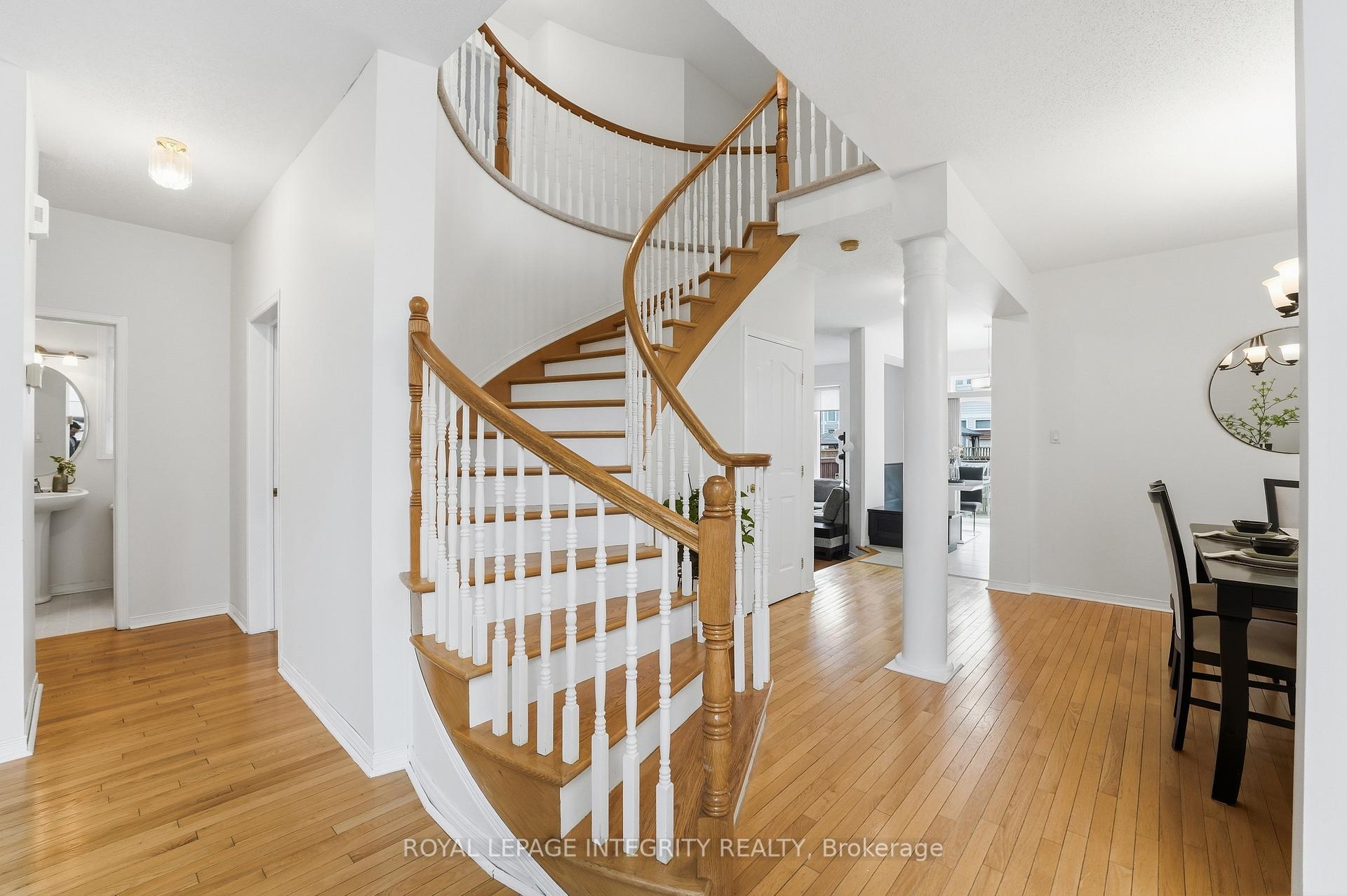 Photo 5 of 46 Catterick Crescent, Ottawa, Kanata - Morgan's Grant/South March — HOMEH