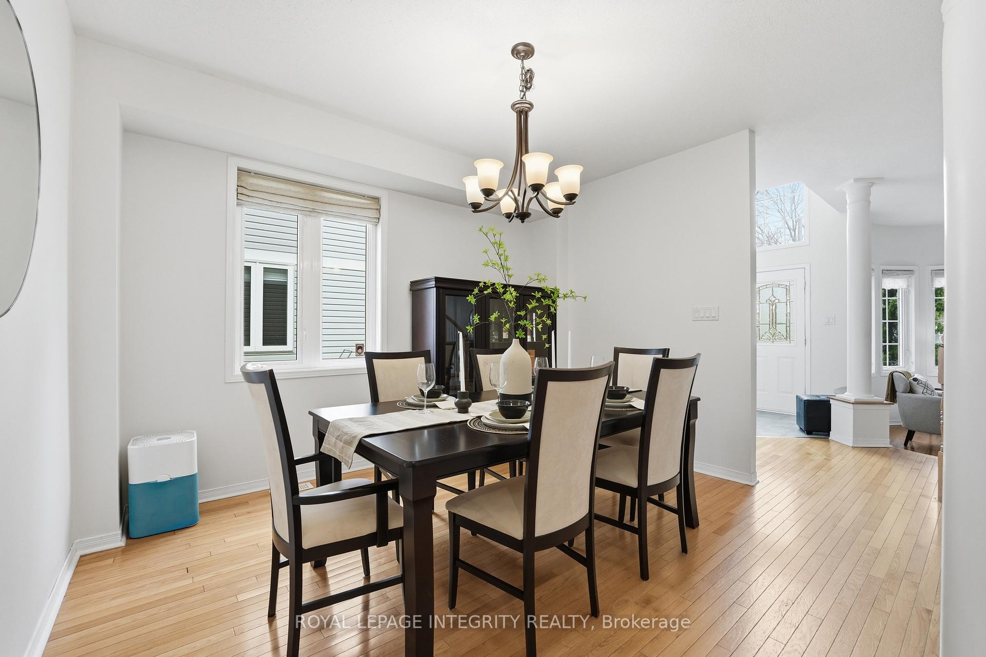 Photo 12 of 46 Catterick Crescent, Ottawa, Kanata - Morgan's Grant/South March — HOMEH