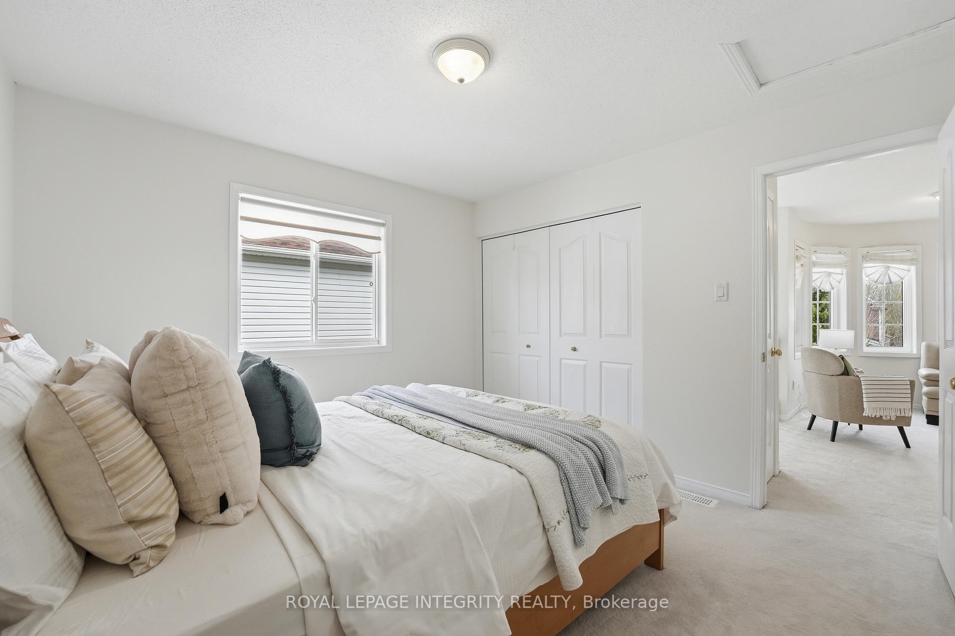 Photo 37 of 46 Catterick Crescent, Ottawa, Kanata - Morgan's Grant/South March — HOMEH