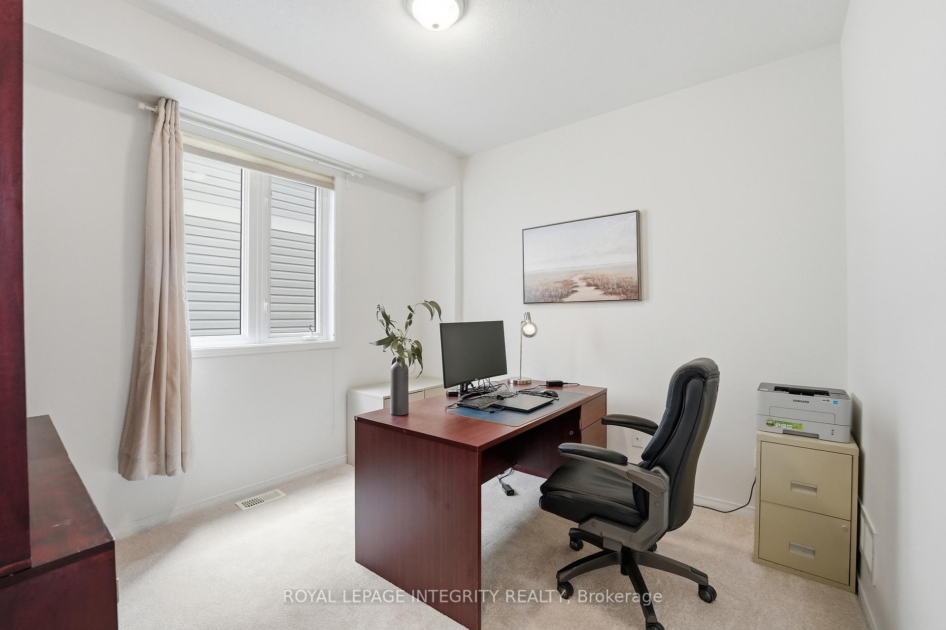 Photo 41 of 46 Catterick Crescent, Ottawa, Kanata - Morgan's Grant/South March — HOMEH