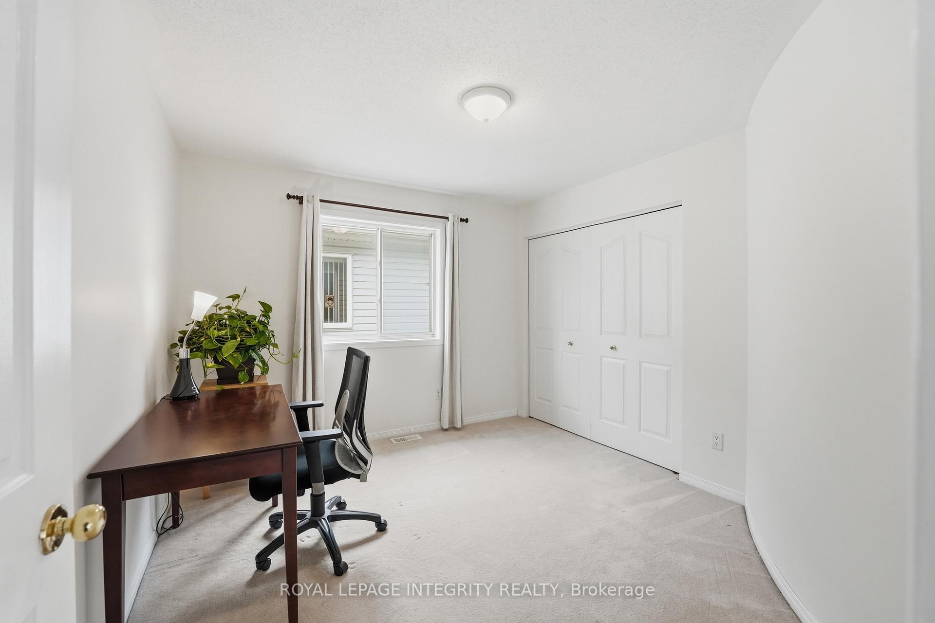 Photo 42 of 46 Catterick Crescent, Ottawa, Kanata - Morgan's Grant/South March — HOMEH