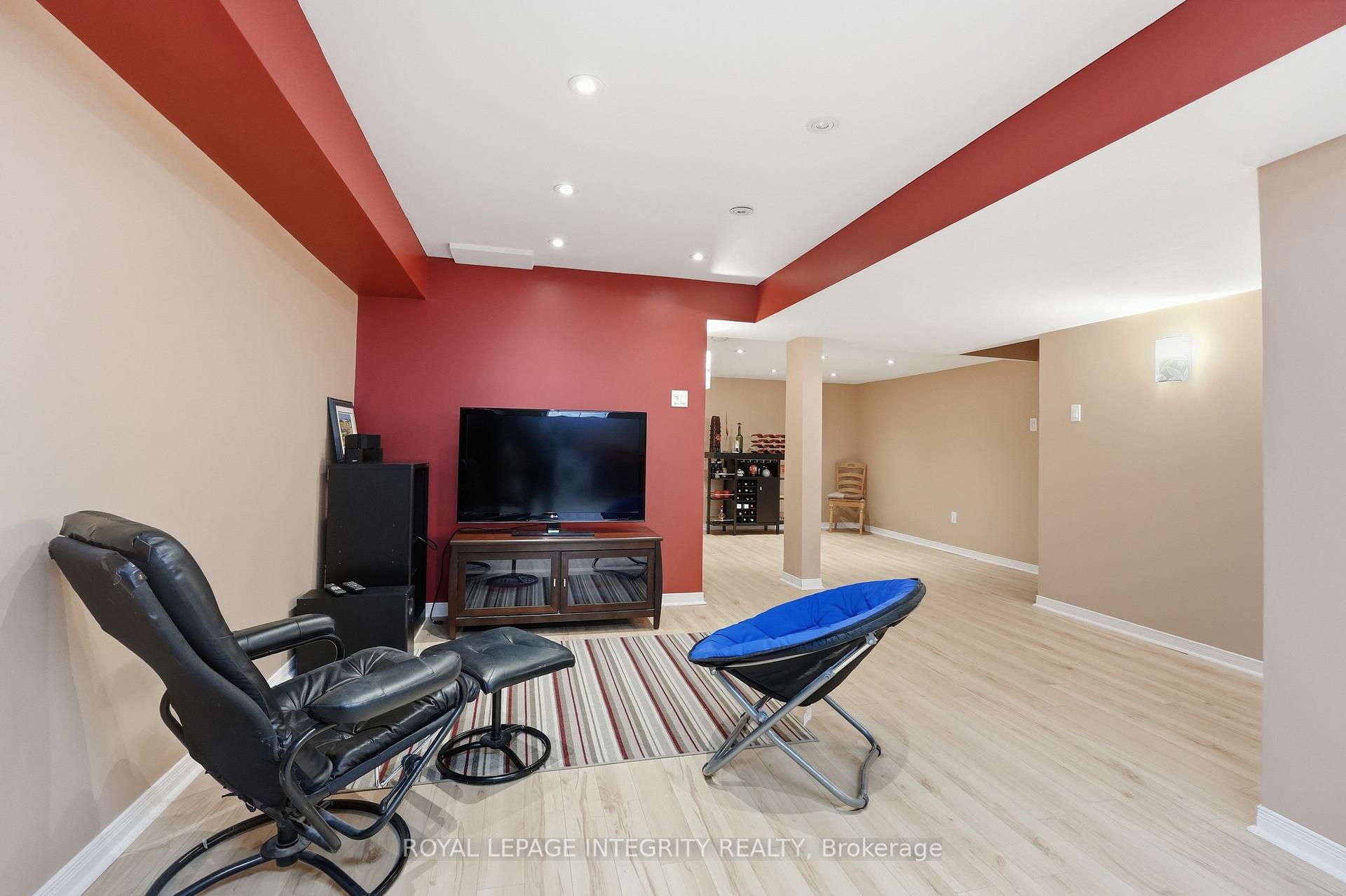 Photo 45 of 46 Catterick Crescent, Ottawa, Kanata - Morgan's Grant/South March — HOMEH