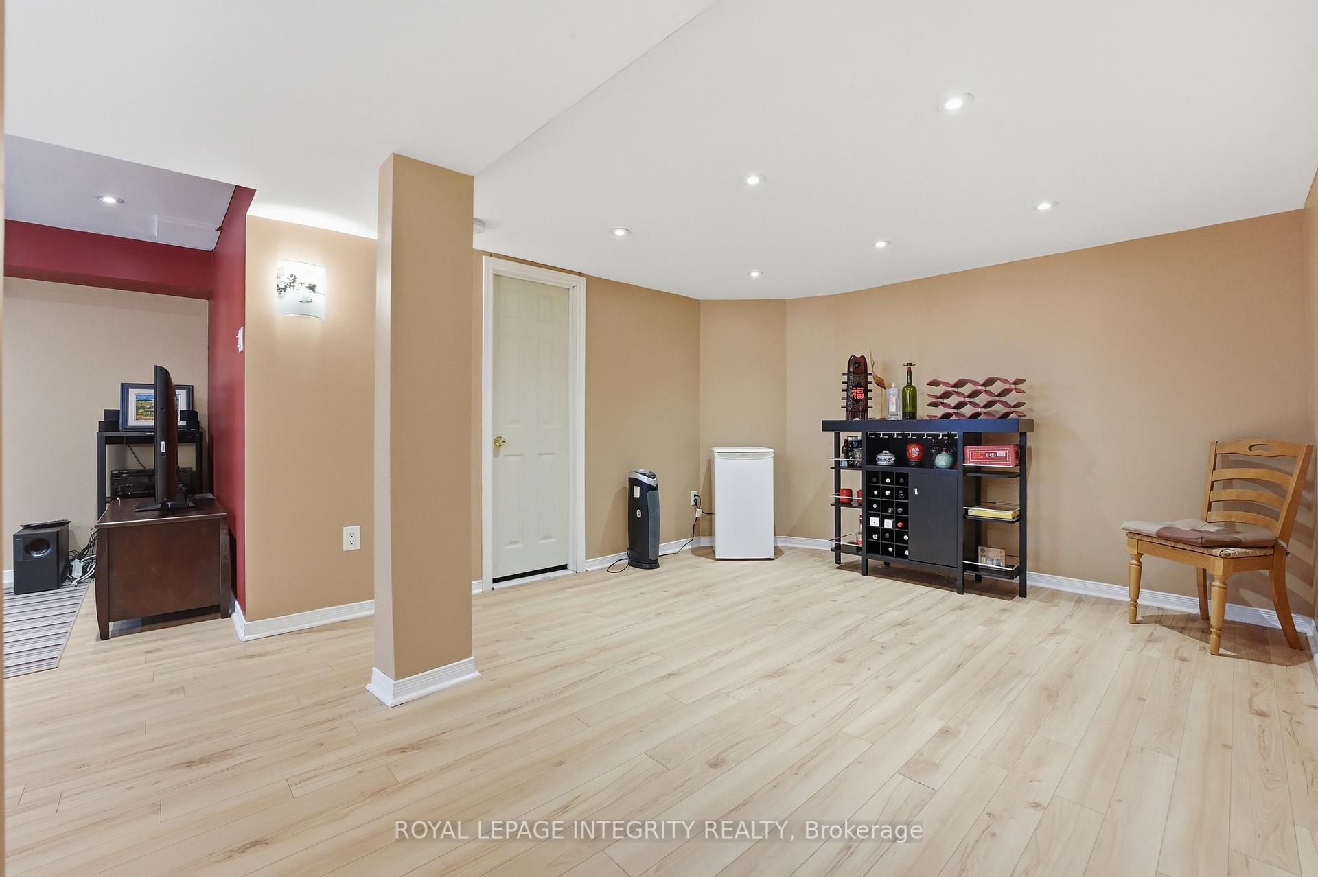 Photo 47 of 46 Catterick Crescent, Ottawa, Kanata - Morgan's Grant/South March — HOMEH