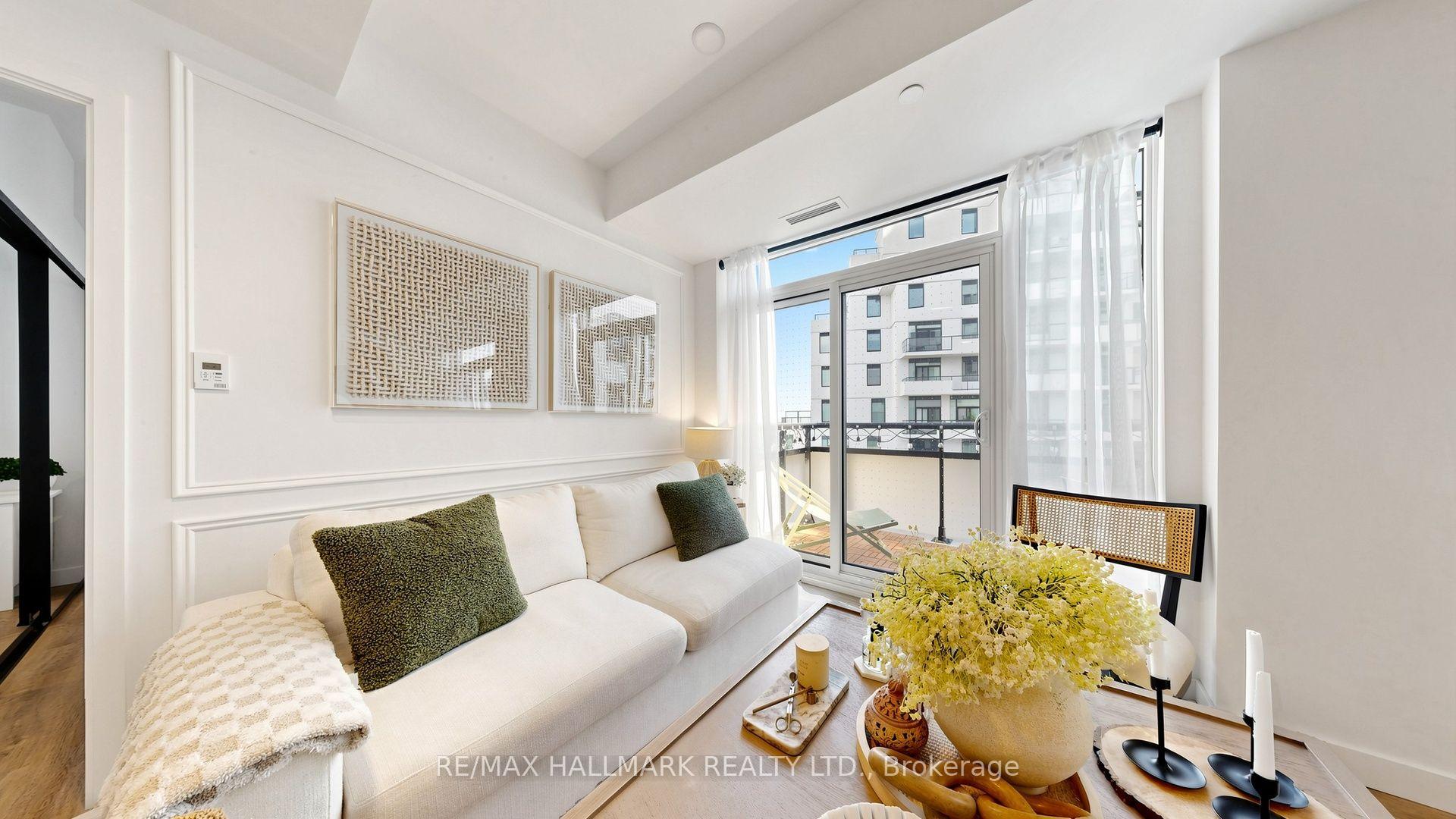 Photo 8 of Unit 823, 1050 Eastern Avenue, Toronto, The Beaches — HOMEH