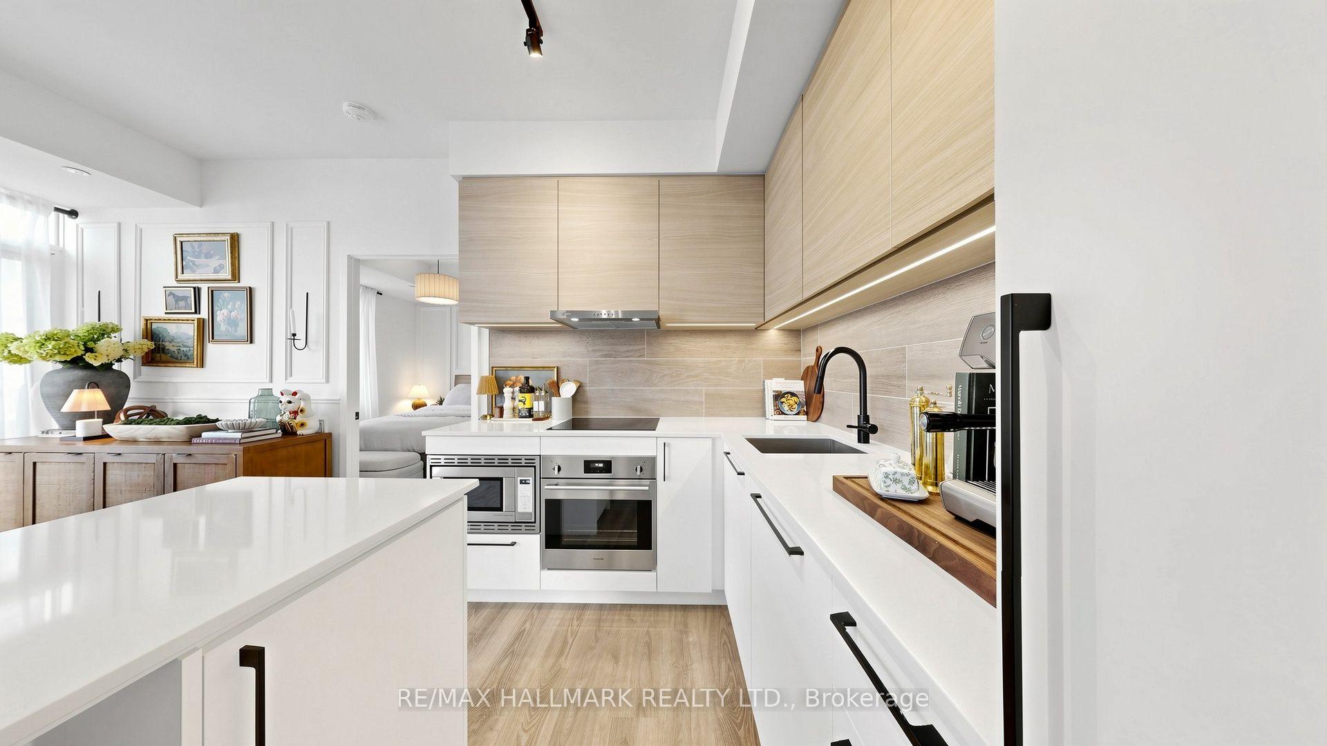Photo 15 of Unit 823, 1050 Eastern Avenue, Toronto, The Beaches — HOMEH