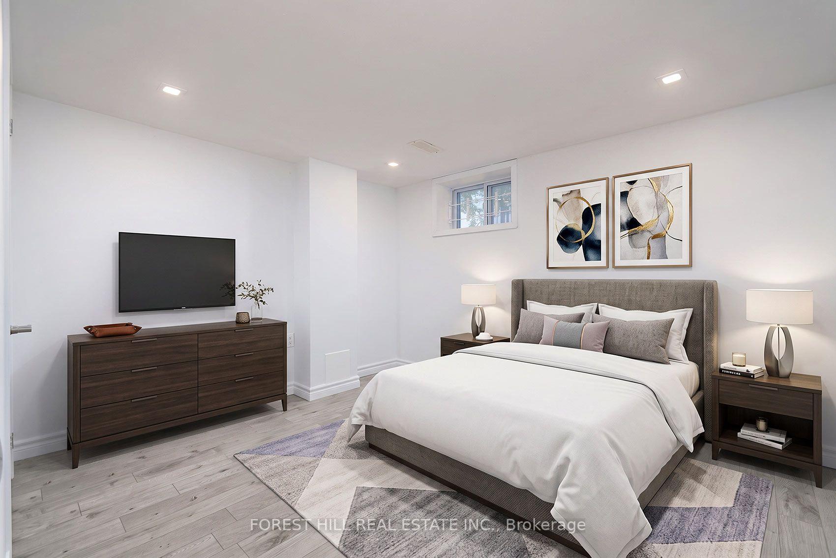 Photo 28 of 32 Stamford Square N, Scarborough, Clairlea-Birchmount — HOMEH