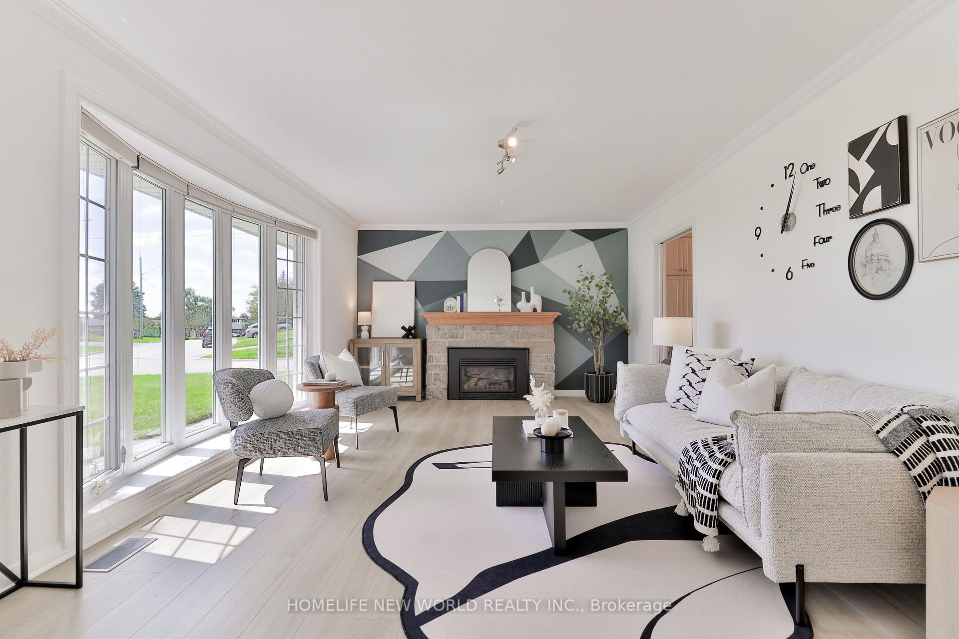 Photo 3 of 744 Tennyson Avenue, Oshawa, Donevan — HOMEH