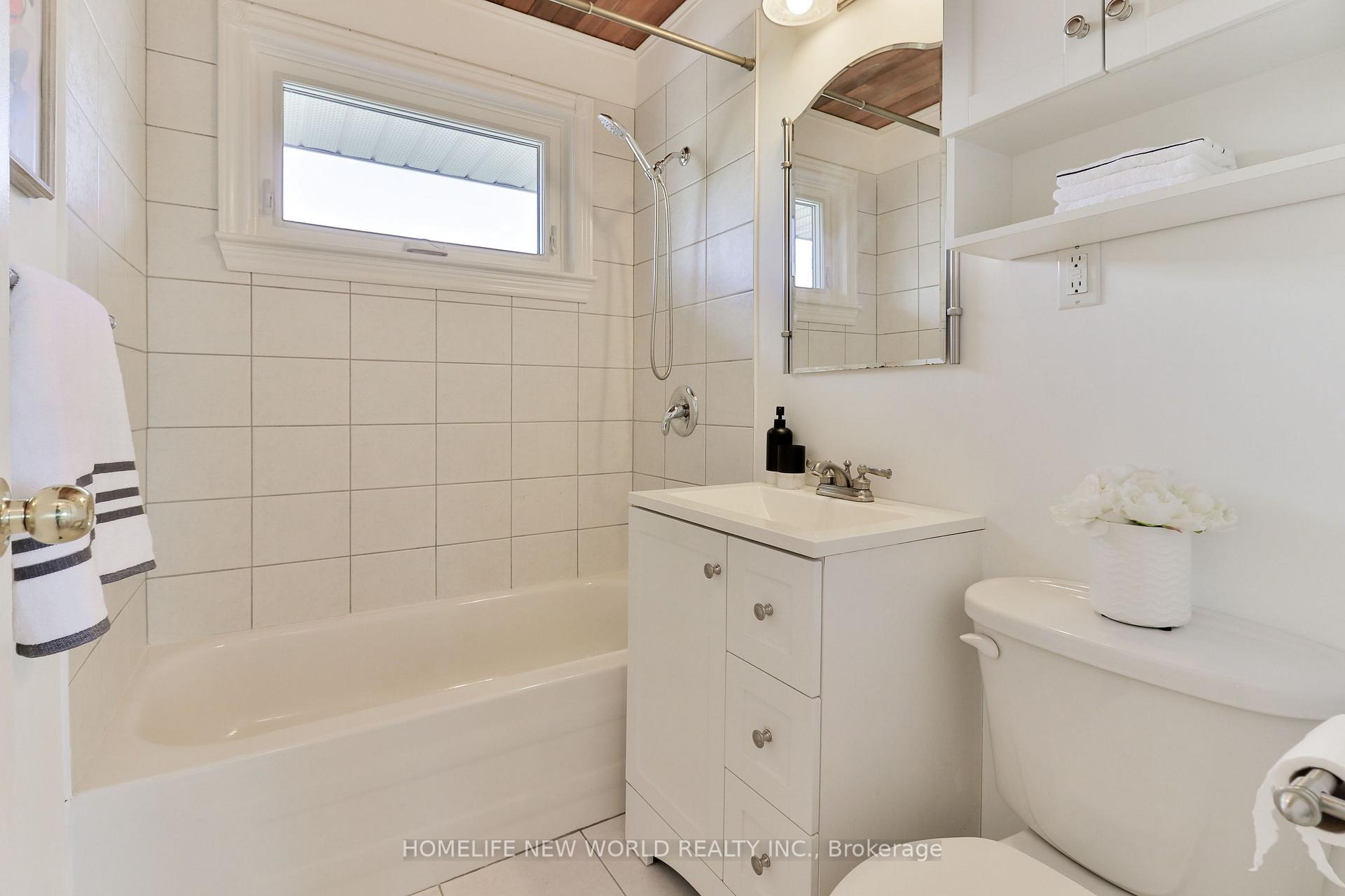 Photo 13 of 744 Tennyson Avenue, Oshawa, Donevan — HOMEH