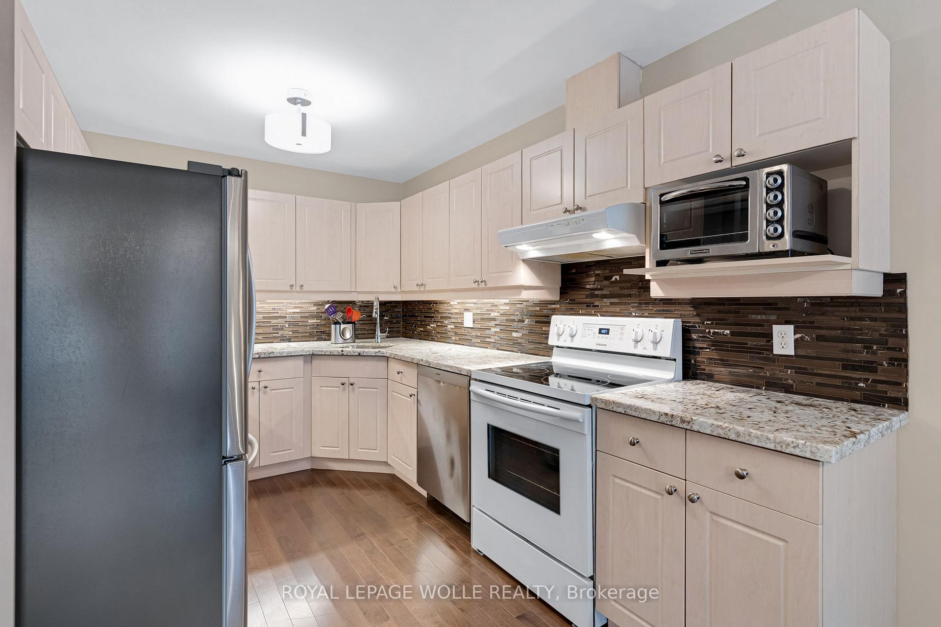 Photo 19 of Unit 44, 360 Erbsville Road, Waterloo, Upper Beechwood — HOMEH