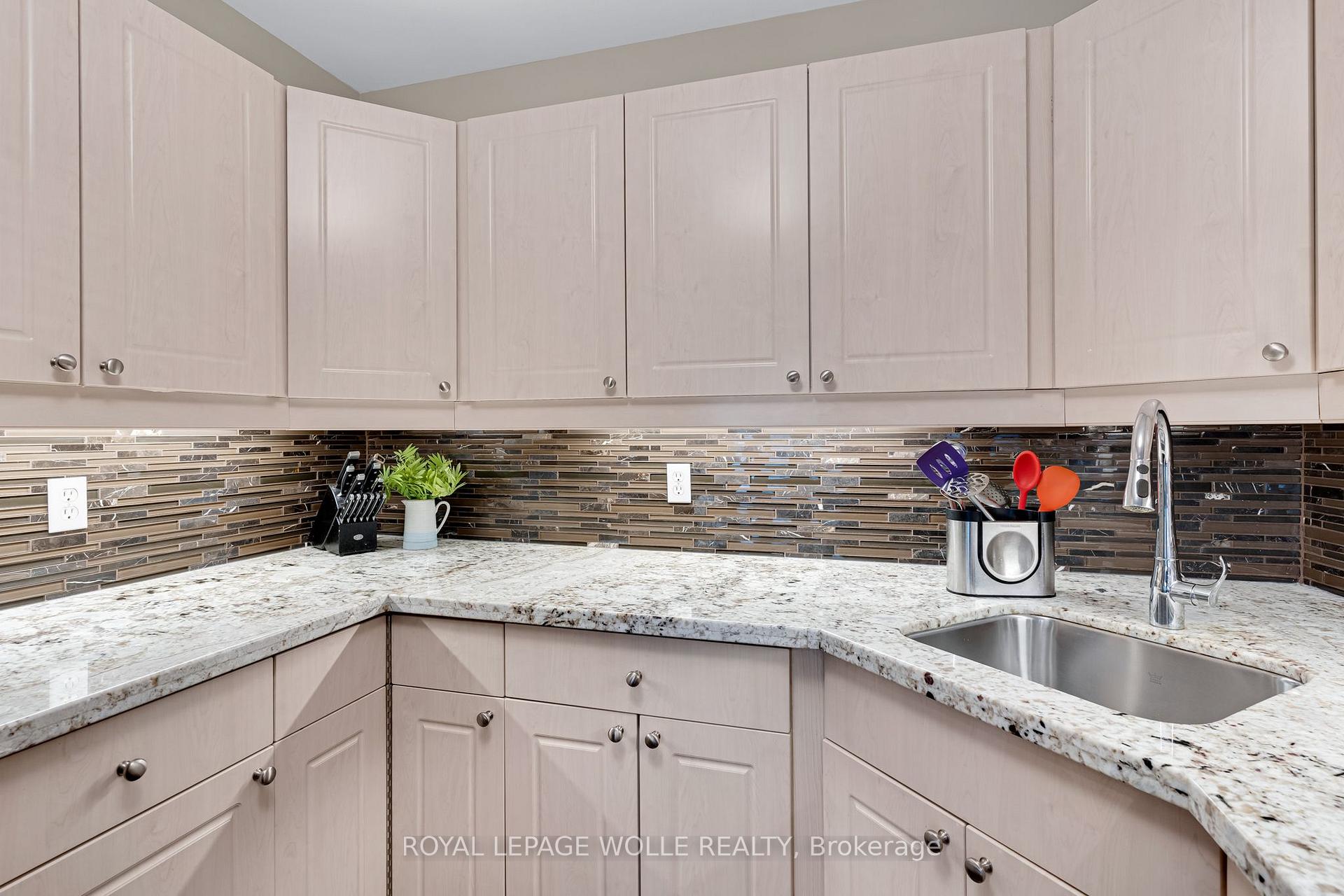 Photo 21 of Unit 44, 360 Erbsville Road, Waterloo, Upper Beechwood — HOMEH