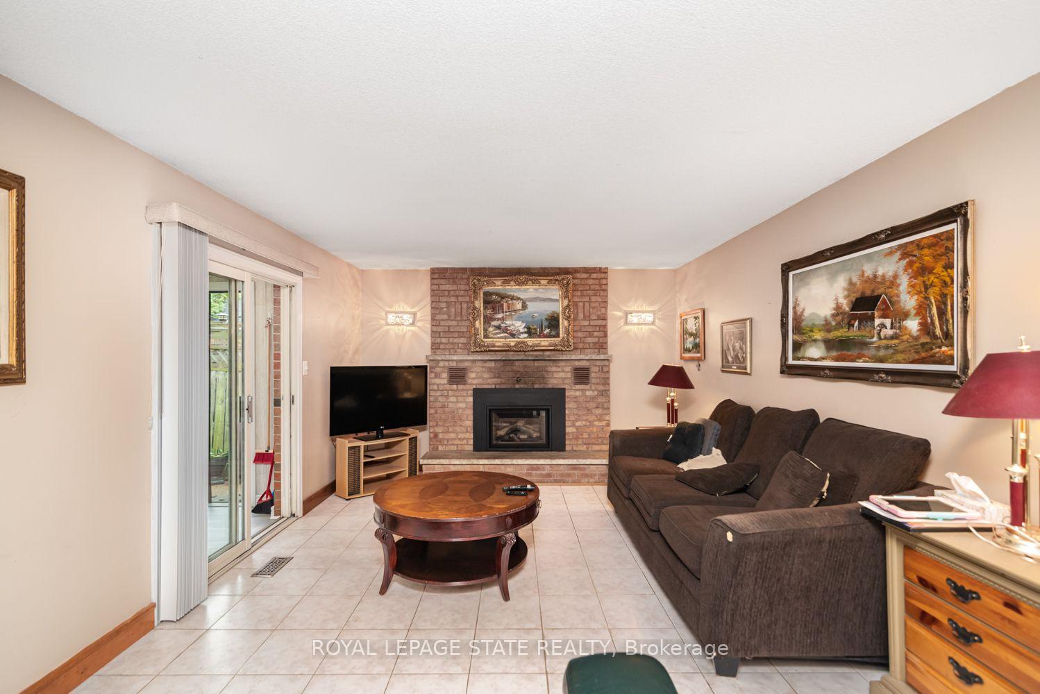Photo 14 of 10 Atlas Street, Hamilton, Stoney Creek Mountain — HOMEH