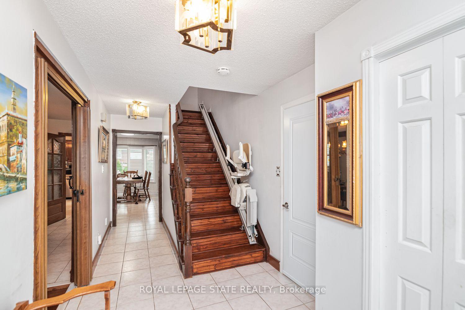 Photo 20 of 10 Atlas Street, Hamilton, Stoney Creek Mountain — HOMEH