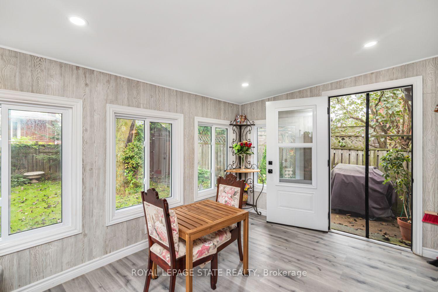 Photo 21 of 10 Atlas Street, Hamilton, Stoney Creek Mountain — HOMEH