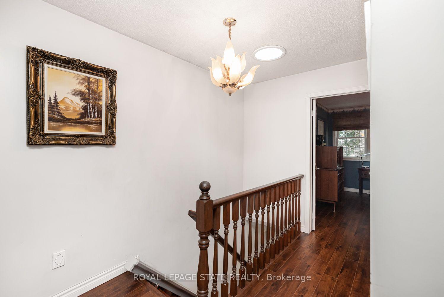 Photo 24 of 10 Atlas Street, Hamilton, Stoney Creek Mountain — HOMEH