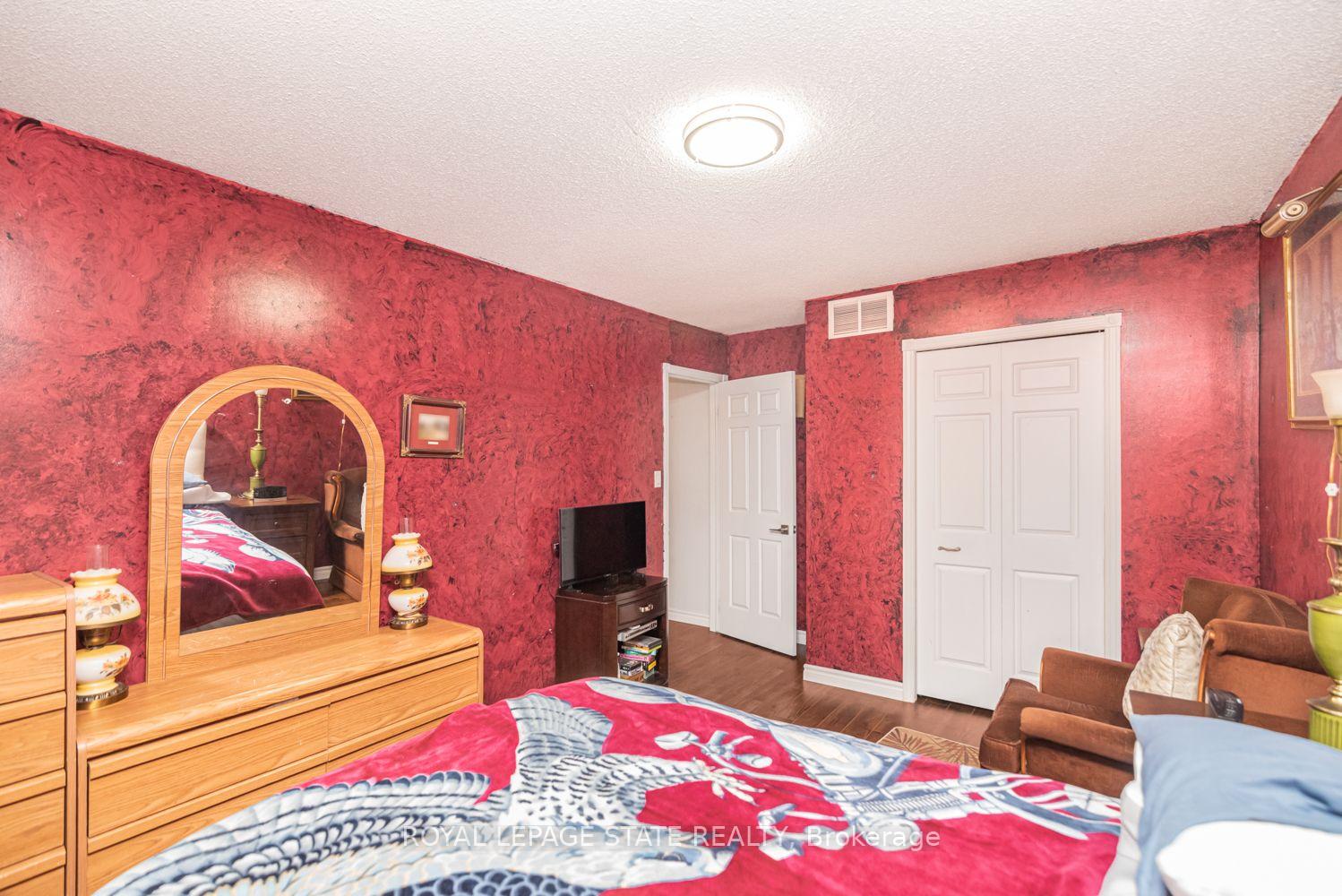 Photo 26 of 10 Atlas Street, Hamilton, Stoney Creek Mountain — HOMEH