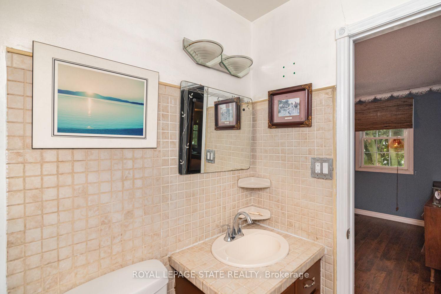 Photo 31 of 10 Atlas Street, Hamilton, Stoney Creek Mountain — HOMEH
