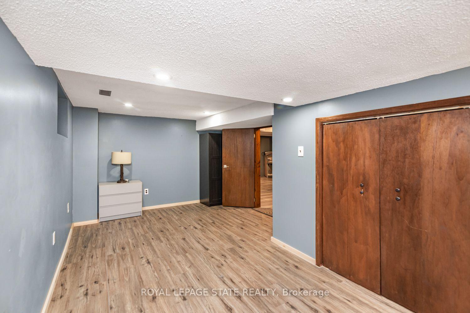 Photo 37 of 10 Atlas Street, Hamilton, Stoney Creek Mountain — HOMEH