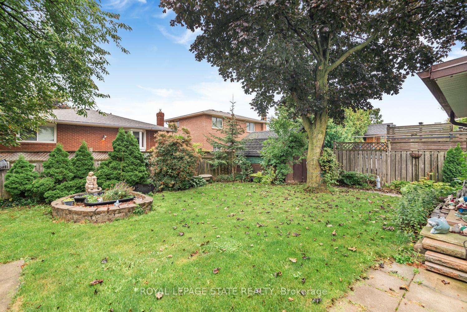 Photo 50 of 10 Atlas Street, Hamilton, Stoney Creek Mountain — HOMEH