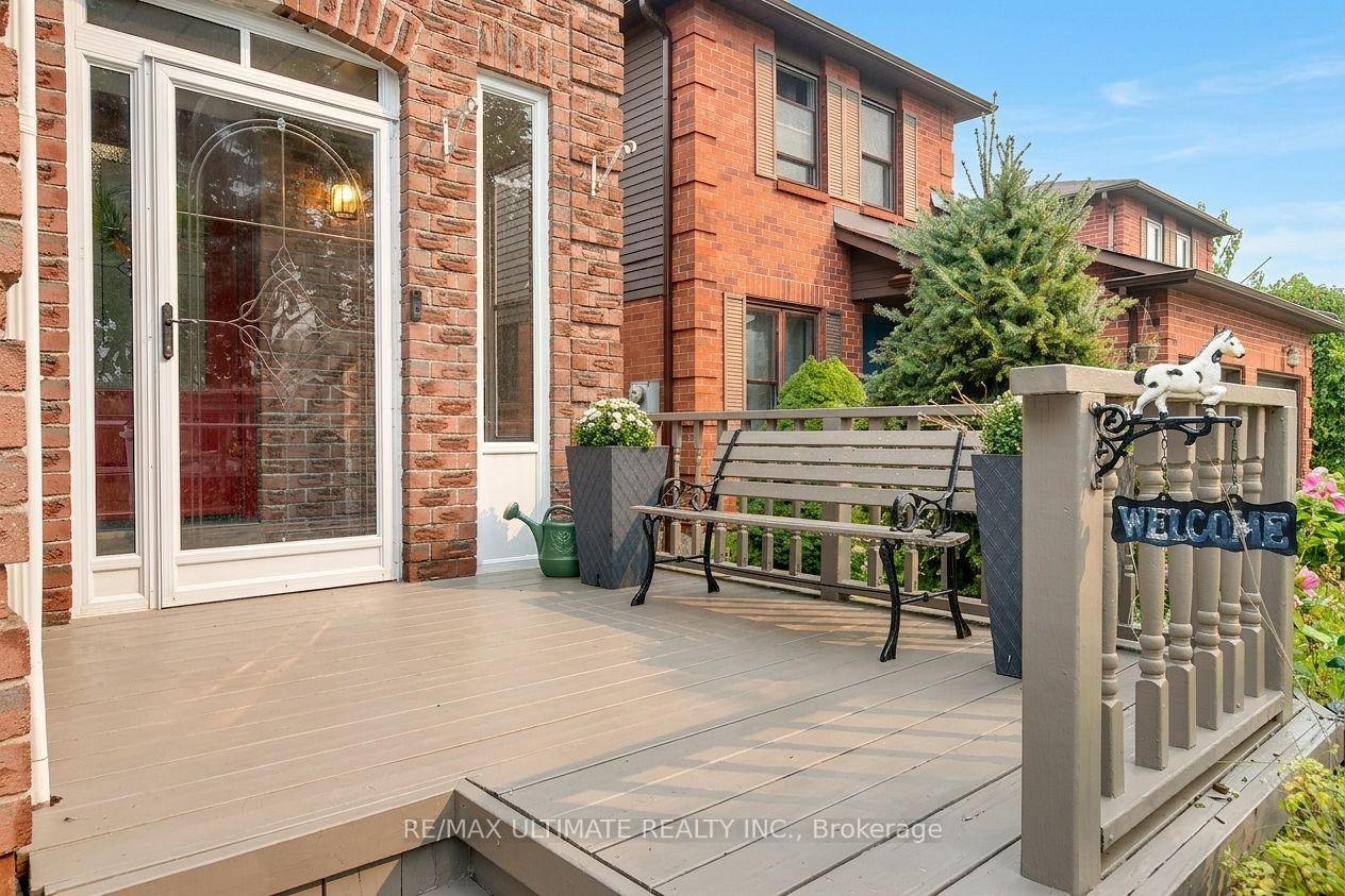 Photo 3 of 73 Cluett Drive, Ajax, South East — HOMEH