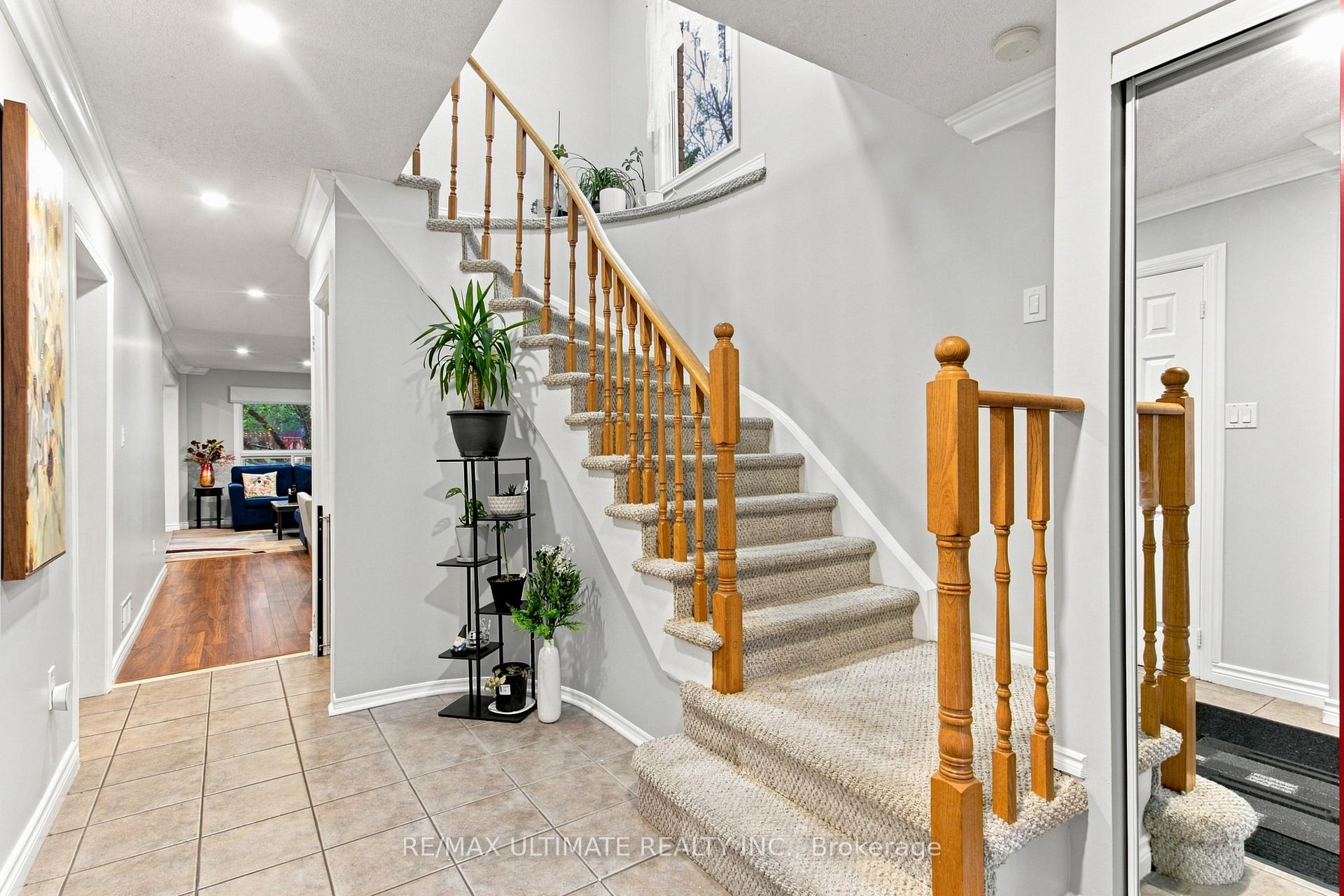 Photo 4 of 73 Cluett Drive, Ajax, South East — HOMEH