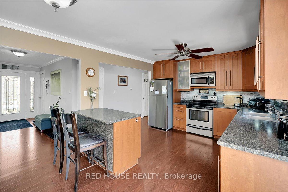 Photo 7 of 32 Mcleish Drive, Kawartha Lakes, Dalton — HOMEH
