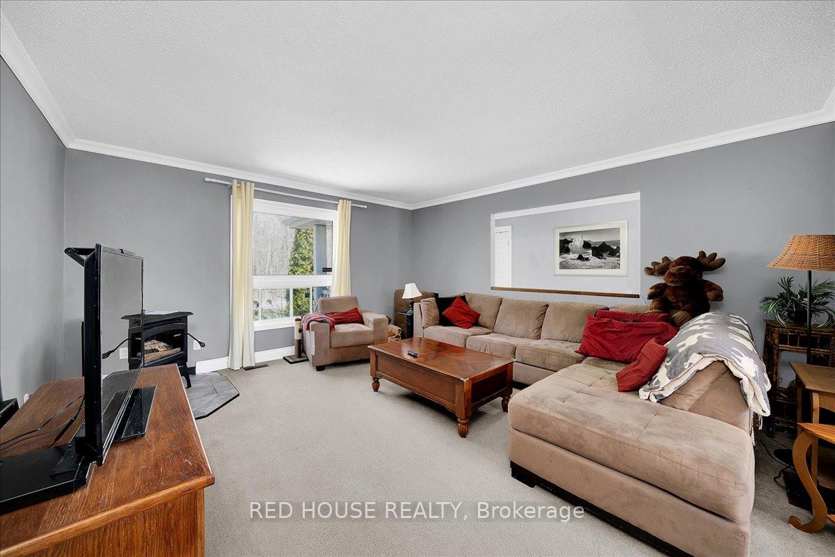 Photo 11 of 32 Mcleish Drive, Kawartha Lakes, Dalton — HOMEH