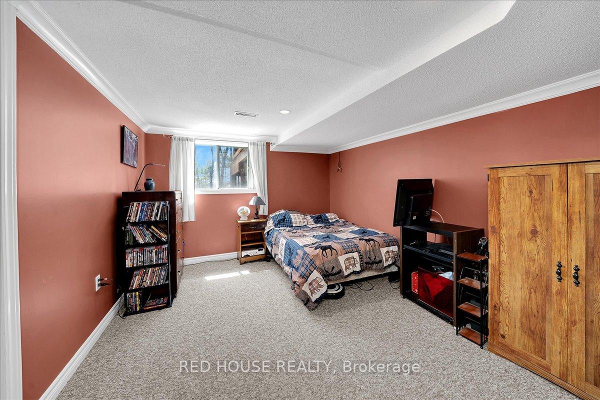 Photo 26 of 32 Mcleish Drive, Kawartha Lakes, Dalton — HOMEH