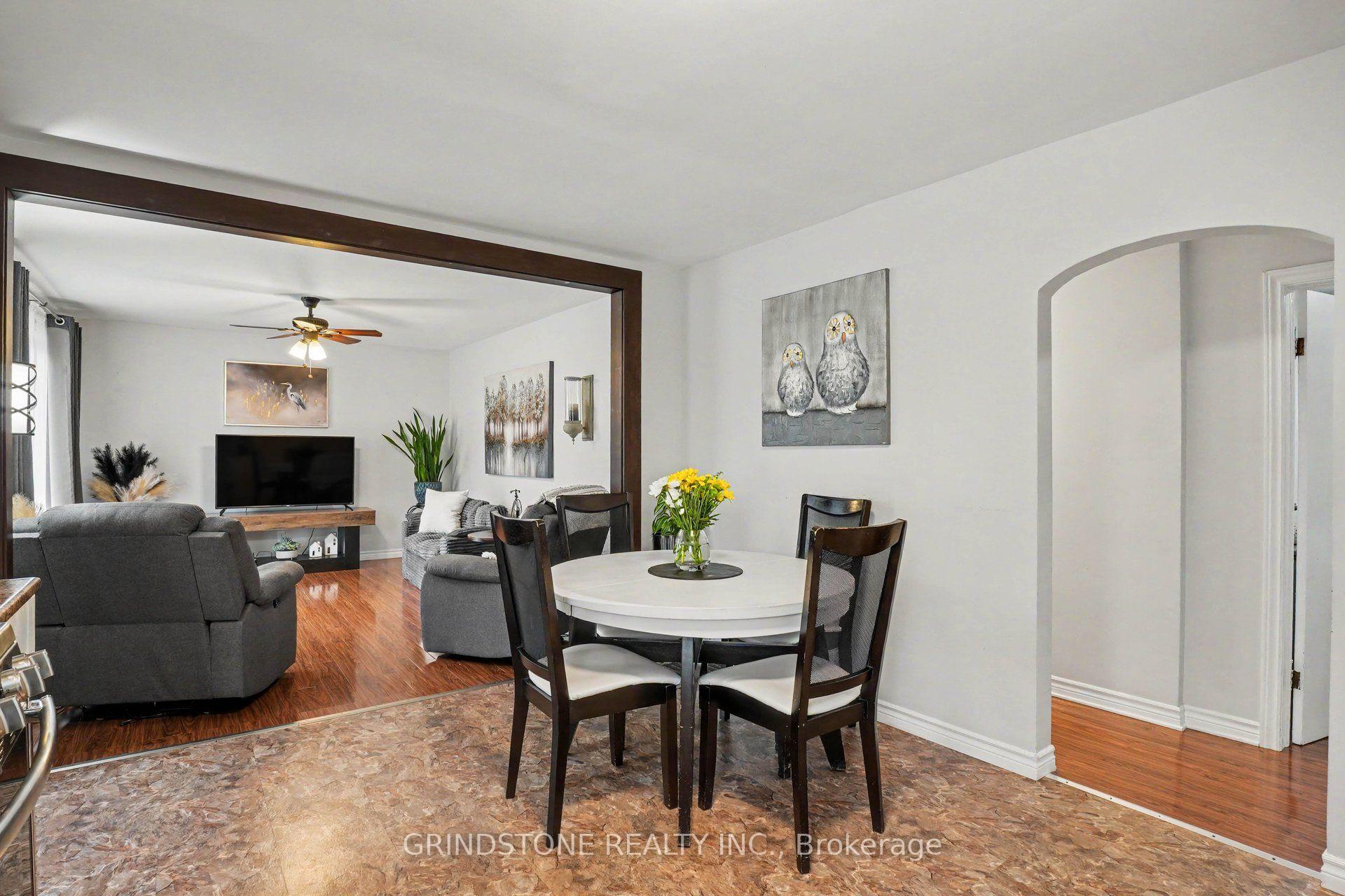 Photo 9 of 22 Greig Street, Smiths Falls, Smiths Falls — HOMEH