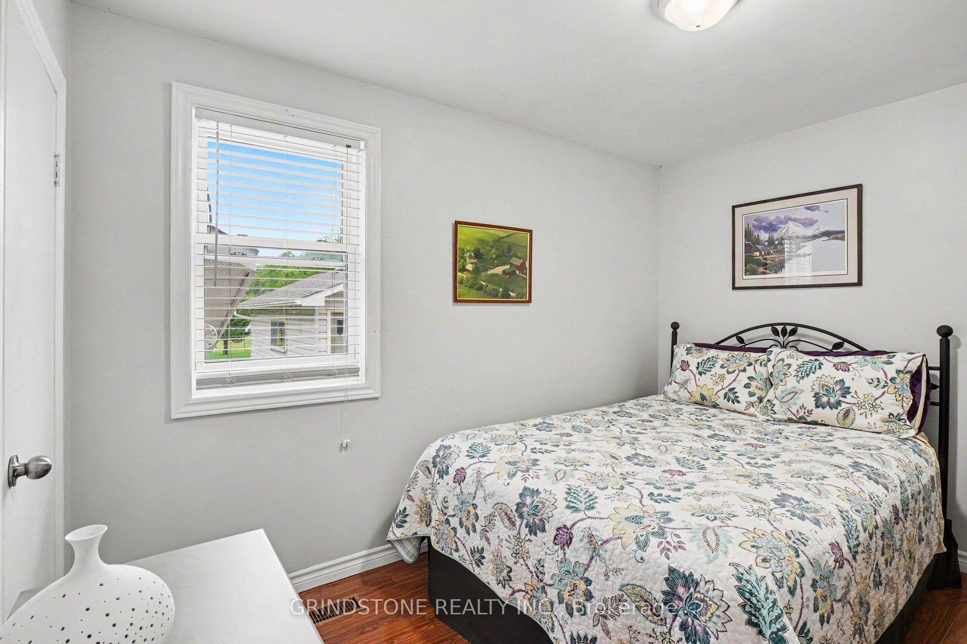 Photo 16 of 22 Greig Street, Smiths Falls, Smiths Falls — HOMEH