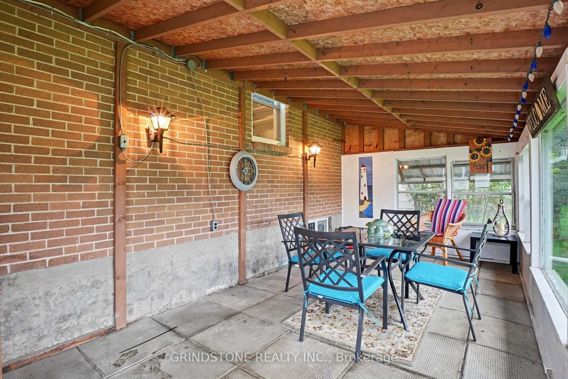 Photo 22 of 22 Greig Street, Smiths Falls, Smiths Falls — HOMEH