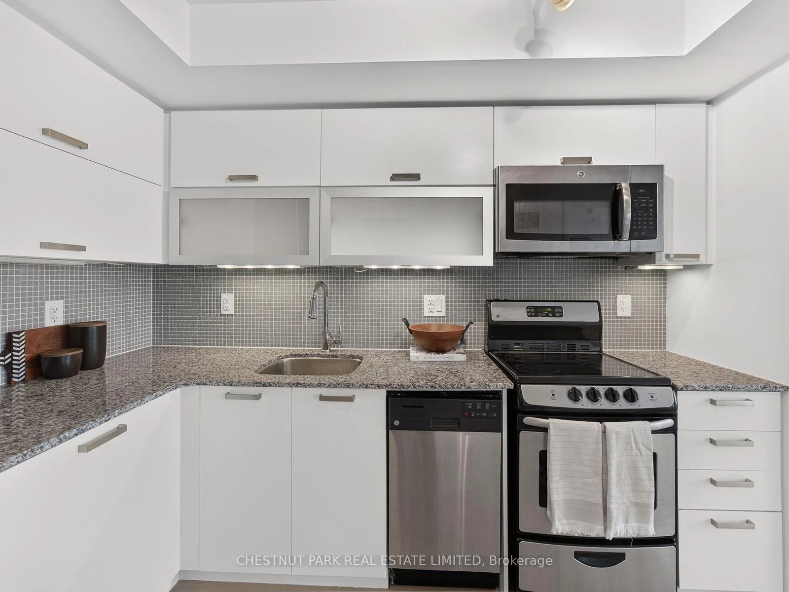 Photo 67 of Unit 2111E, 36 Lisgar Street, Toronto, Little Portugal — HOMEH
